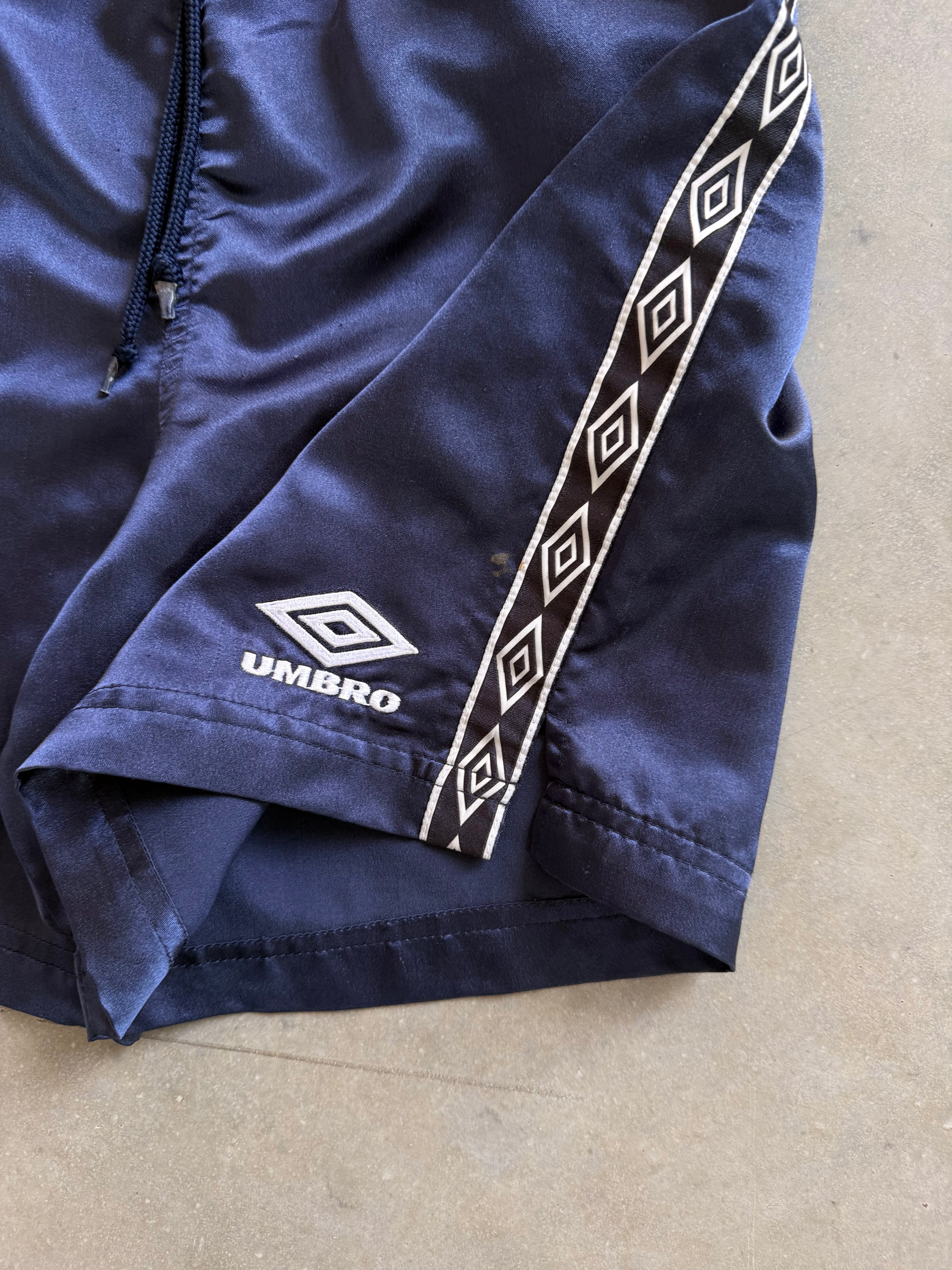 Vintage Umbro Nylon Shorts - S