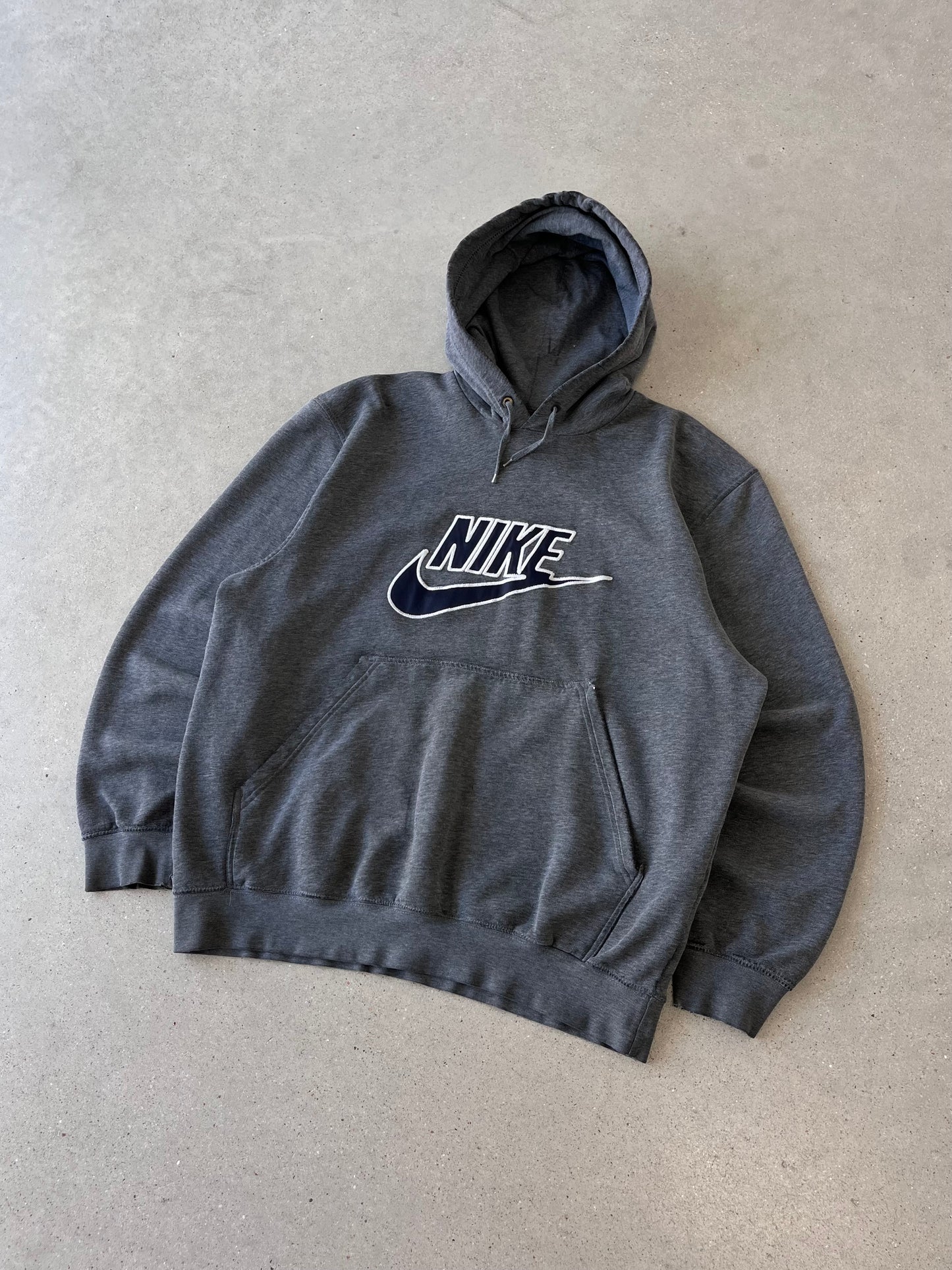 Vintage 2000s Nike Spell-out Gray Hoodie - L