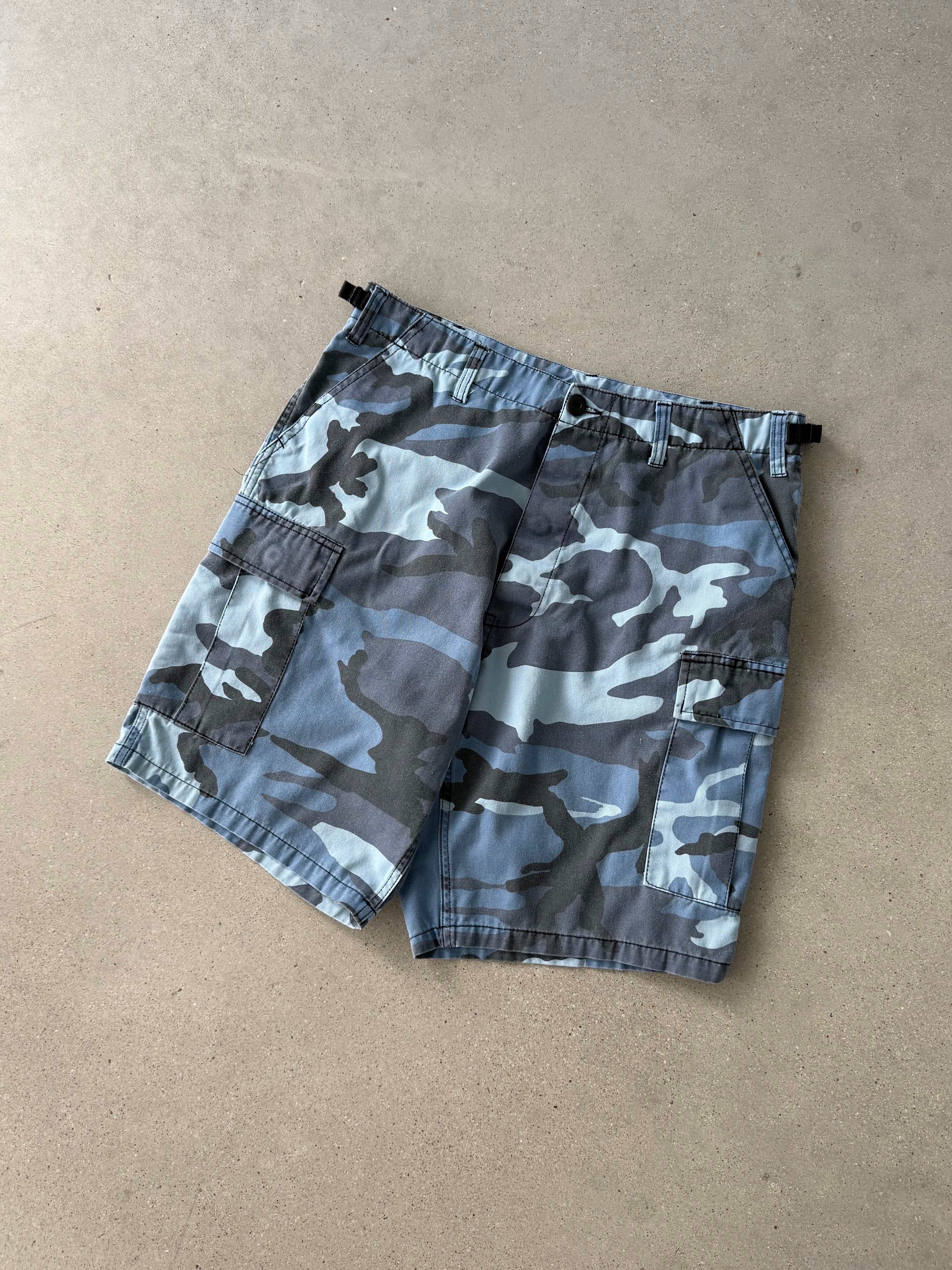 Vintage Military Blue Camo Cargo Shorts - 33