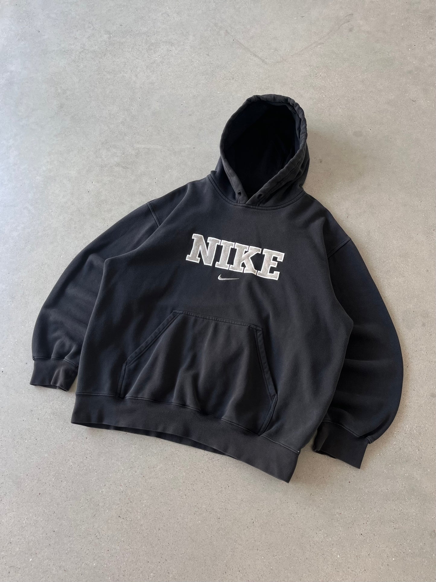 Vintage Nike Spell-out Black Hoodie - L