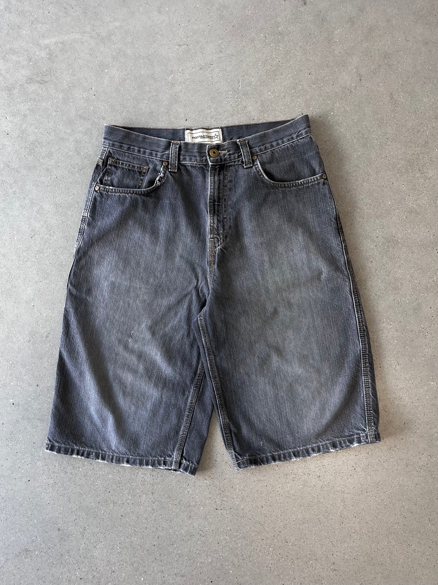 Vintage Y2K Footaction Baggy Jorts - 32