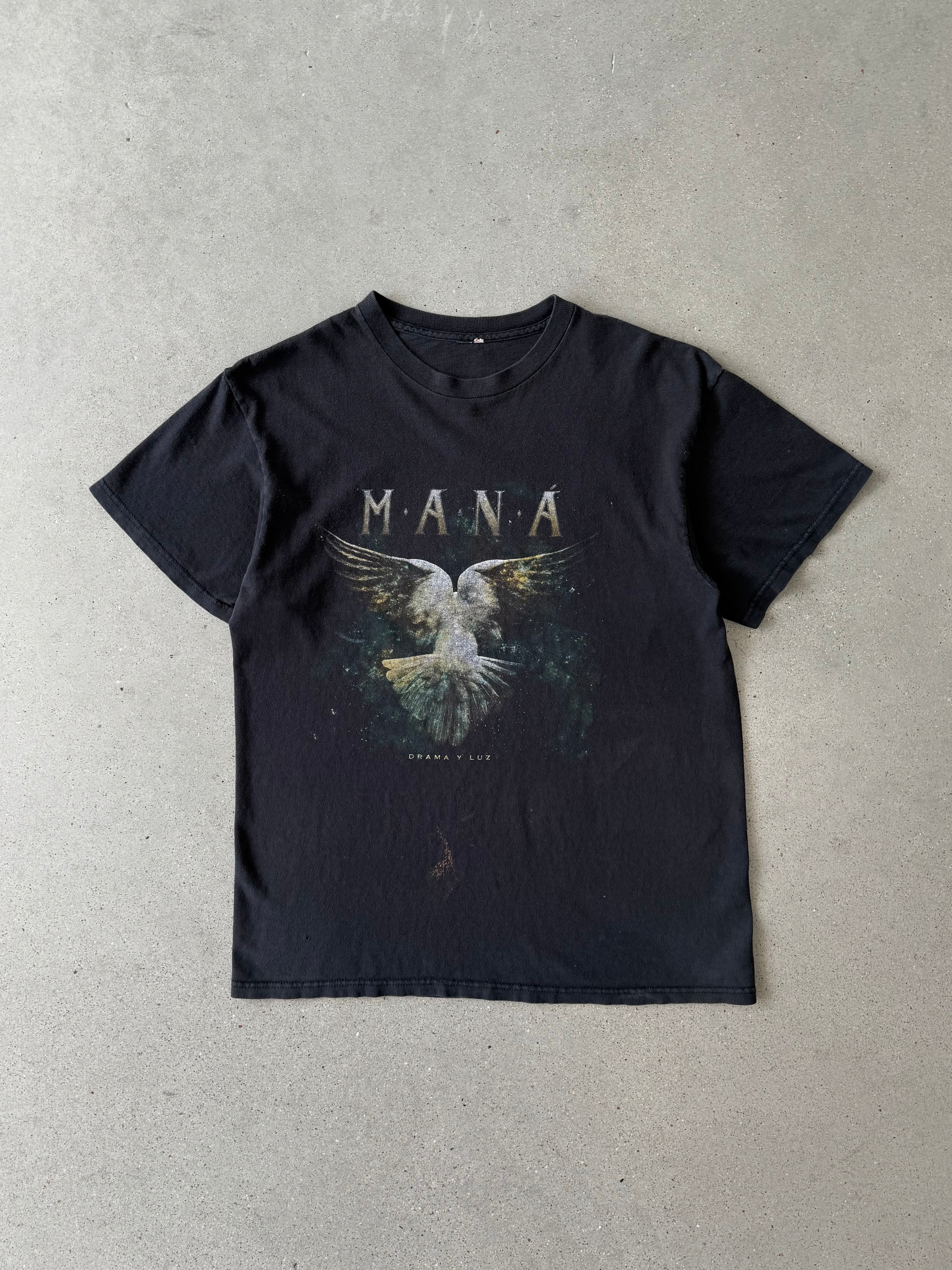 Vintage 2011 MANÁ 'Drama y Luz' Tour Tee - L