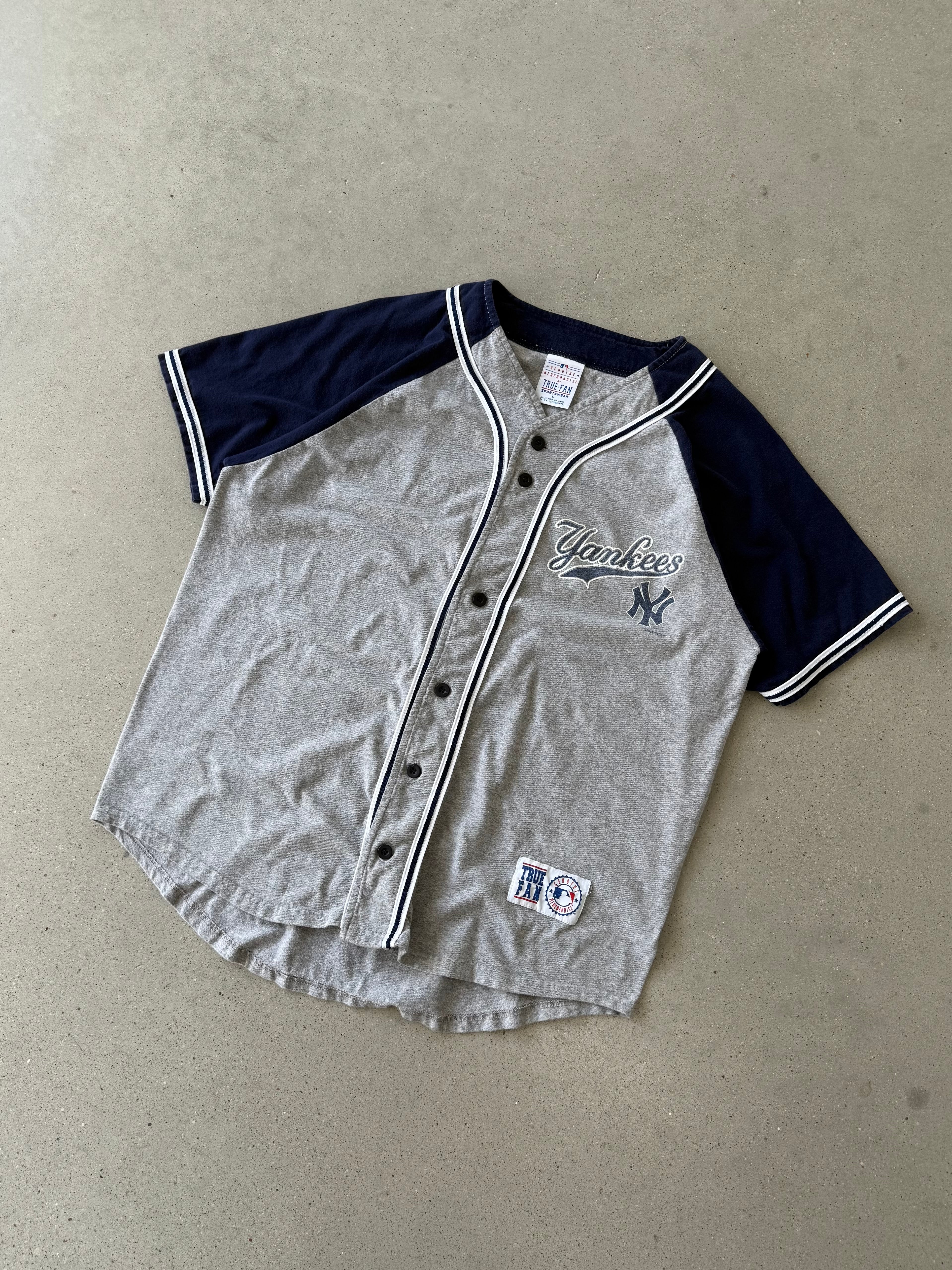 Vintage NY Yankees Baseball Shirt - L