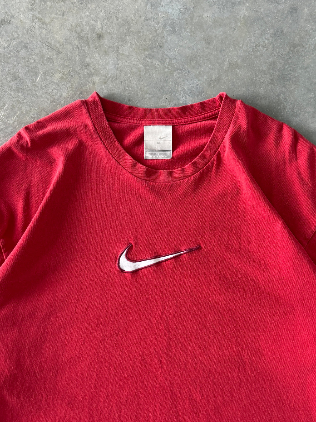 Vintage 2000s Nike Swoosh Long Sleeve T-shirt (XL)