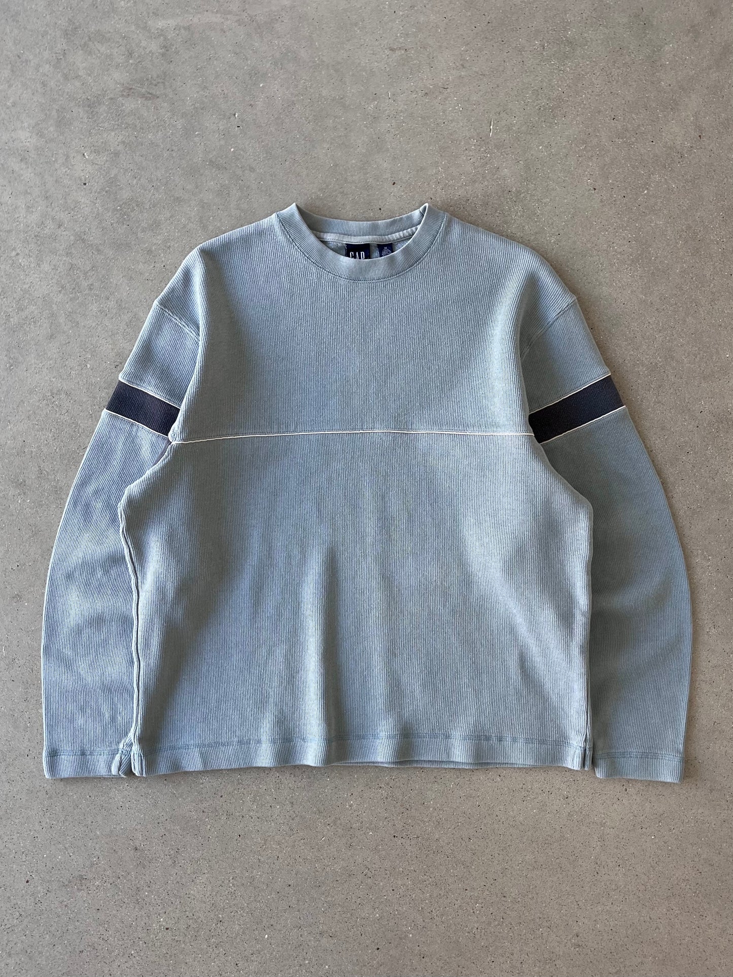 Vintage GAP Sky Blue Striped Sweater - M