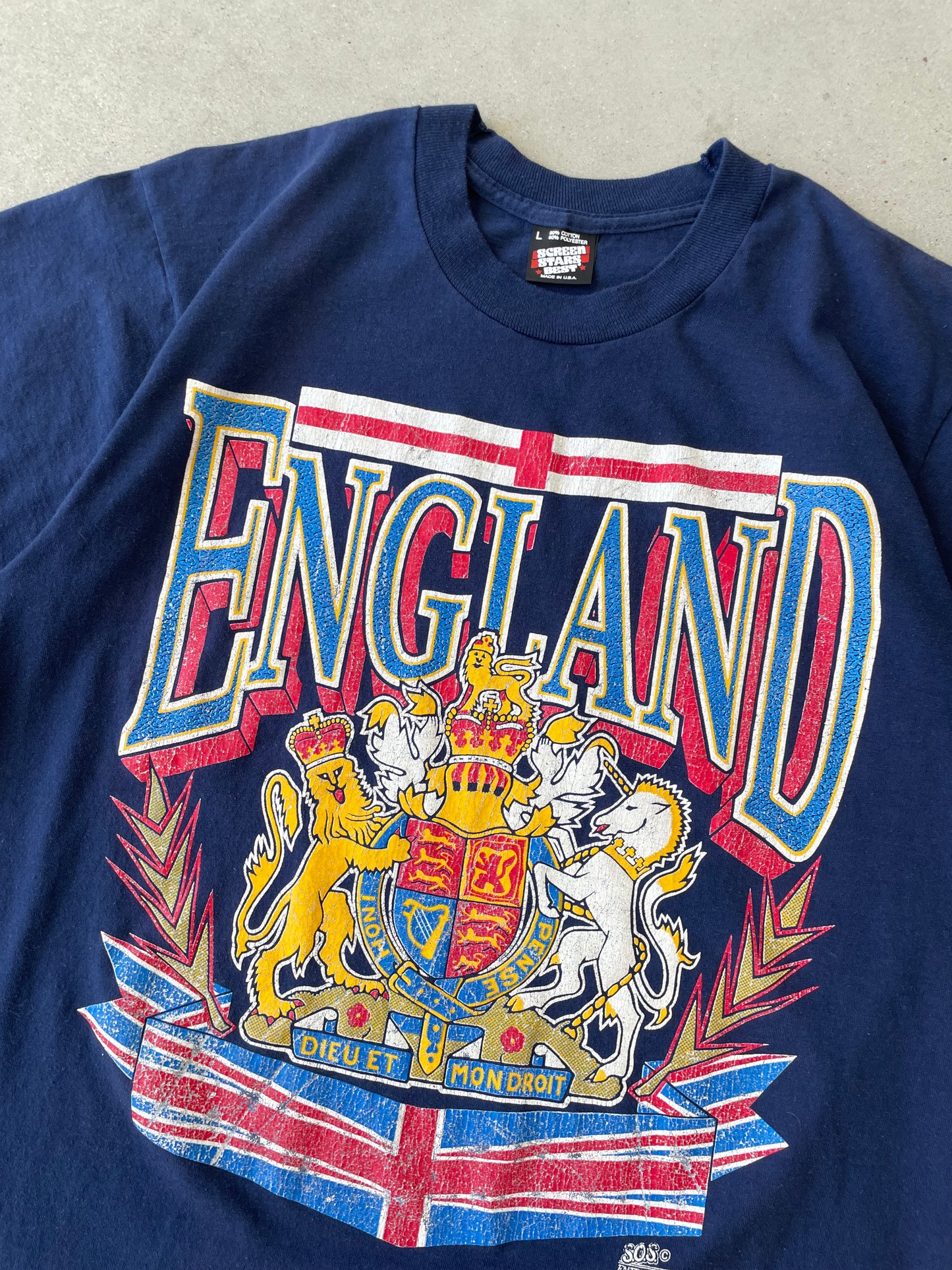 Vintage England Dieuet Mondroit Tee - L