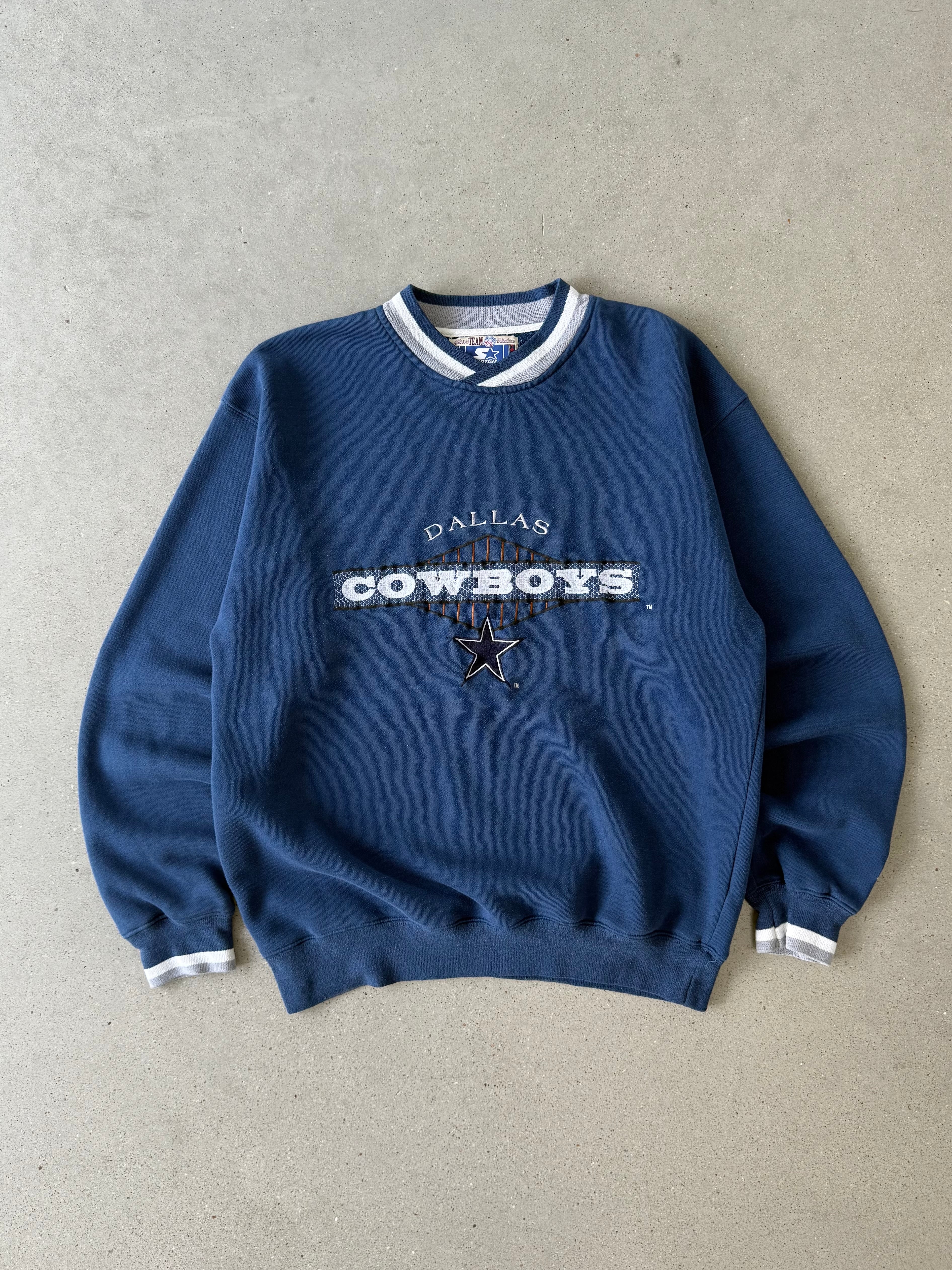 Vintage Dallas Cowboys Embroidered Crewneck - M