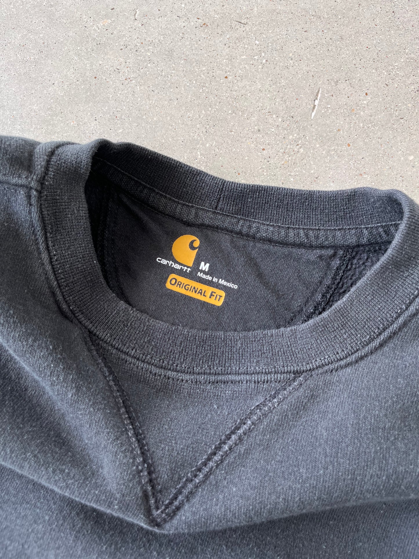 Vintage Carhartt Black Crewneck - M