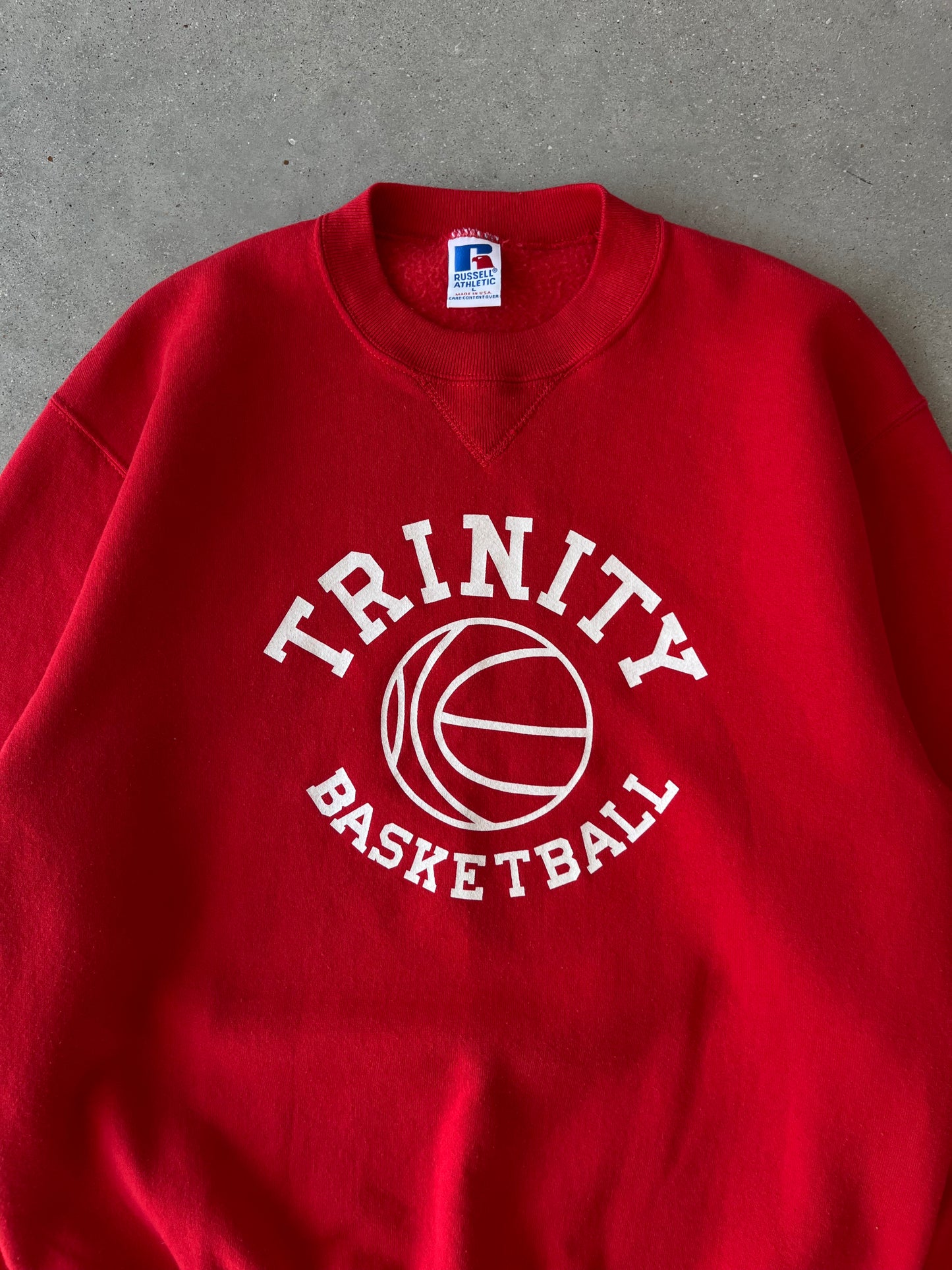 Vintage Trinity Basketball Russell Athletic Sweatshirt - L