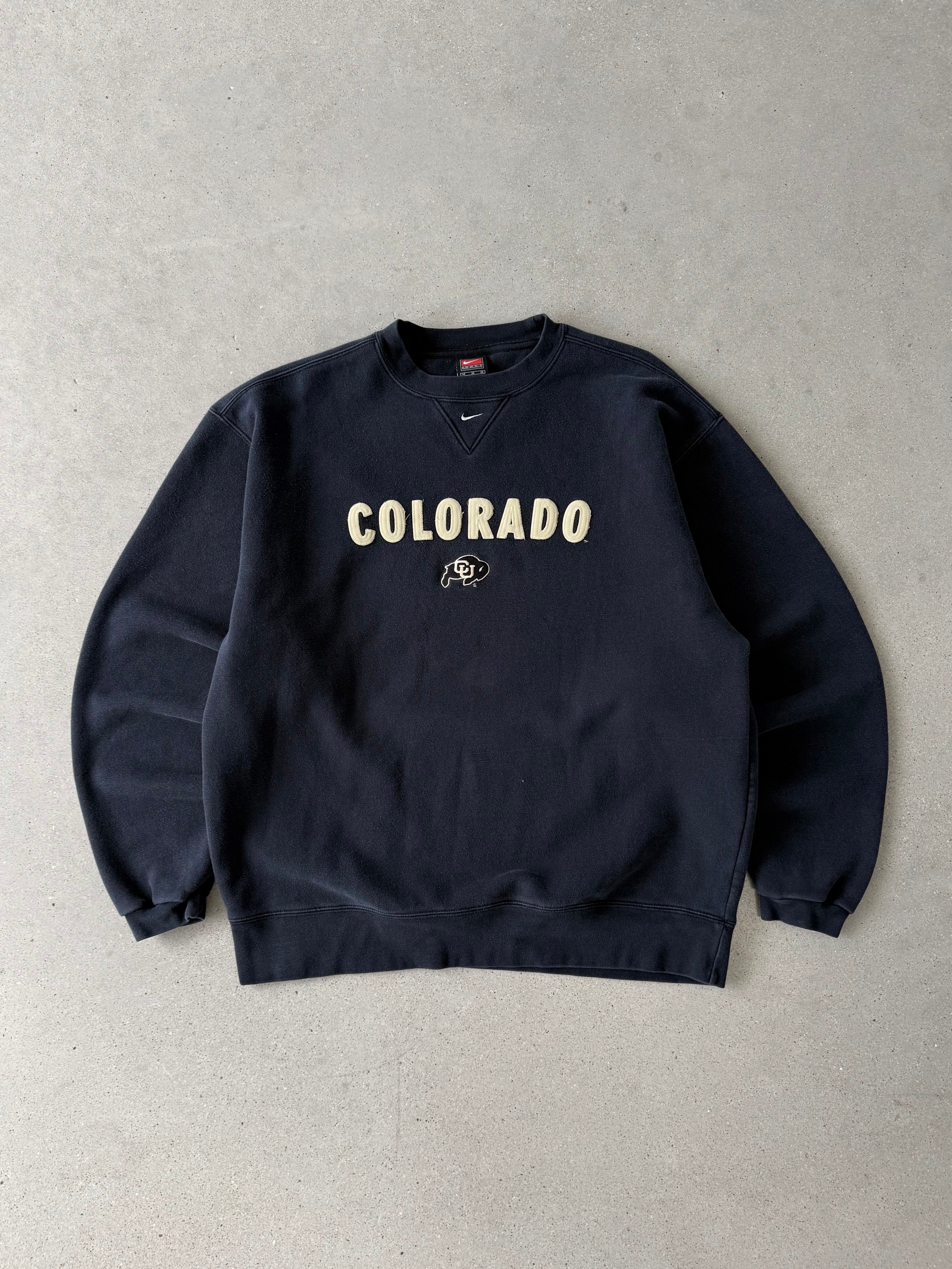 Vintage Nike TEAM Boulder Colorado Center Swoosh Crewneck  - M