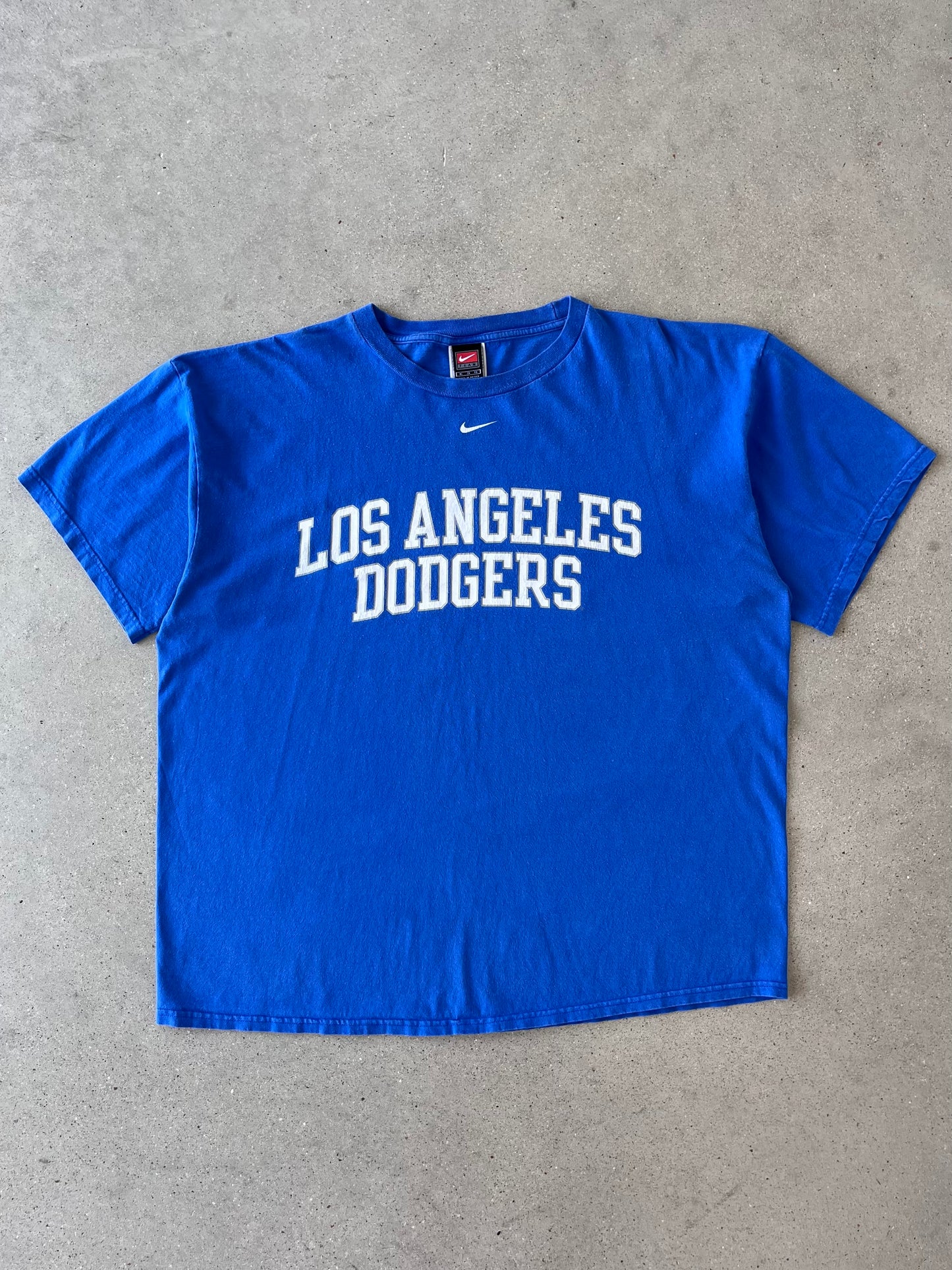 Vintage 2005 Nike LA Dodgers Center Swoosh Tee - XL