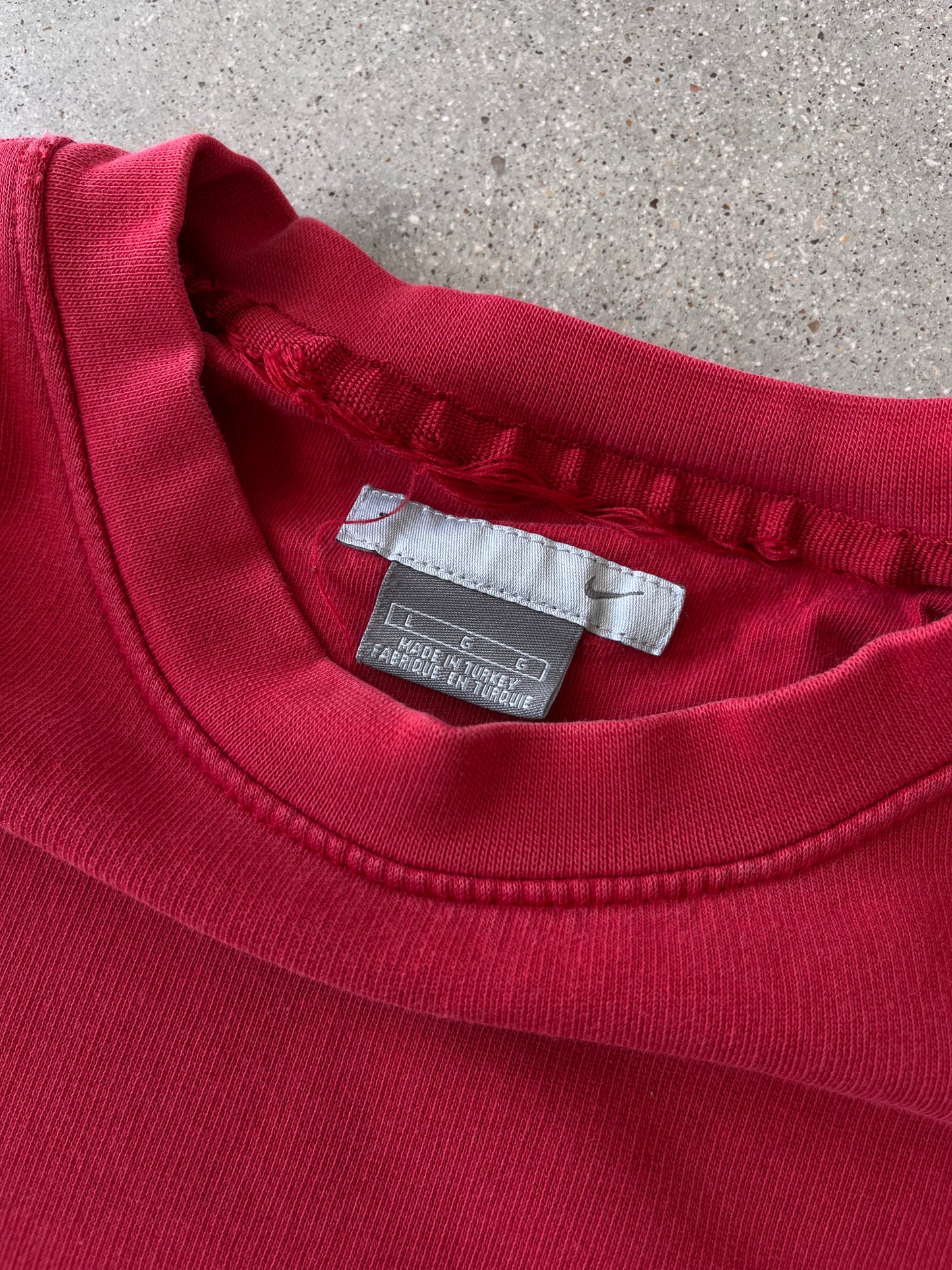 Vintage Nike Red Mini Swoosh Crewneck - L