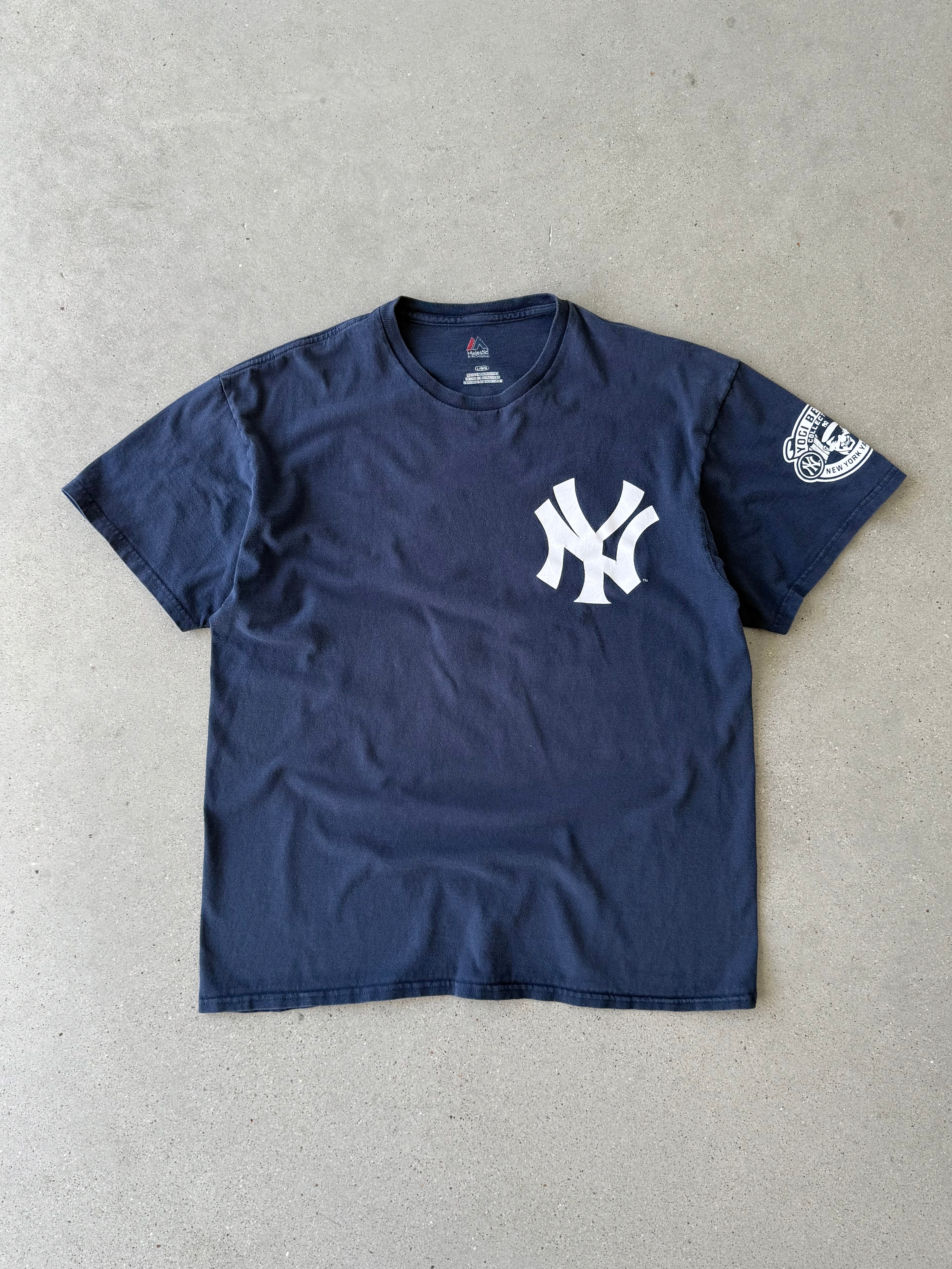 Vintage NY Yankees Chest Logo Berra #8 Tee - L