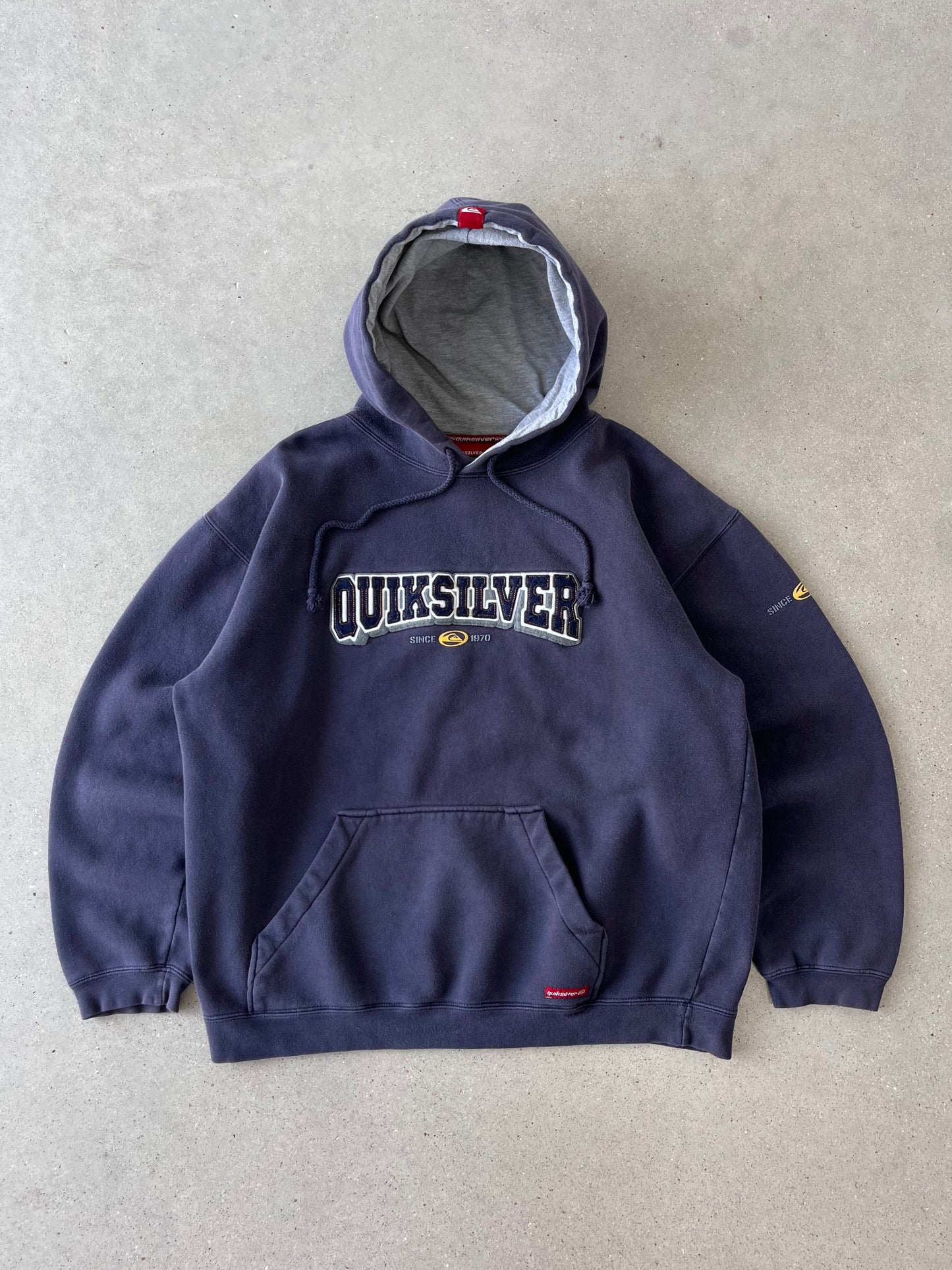 Vinatge Quicksilver Hoodie - M