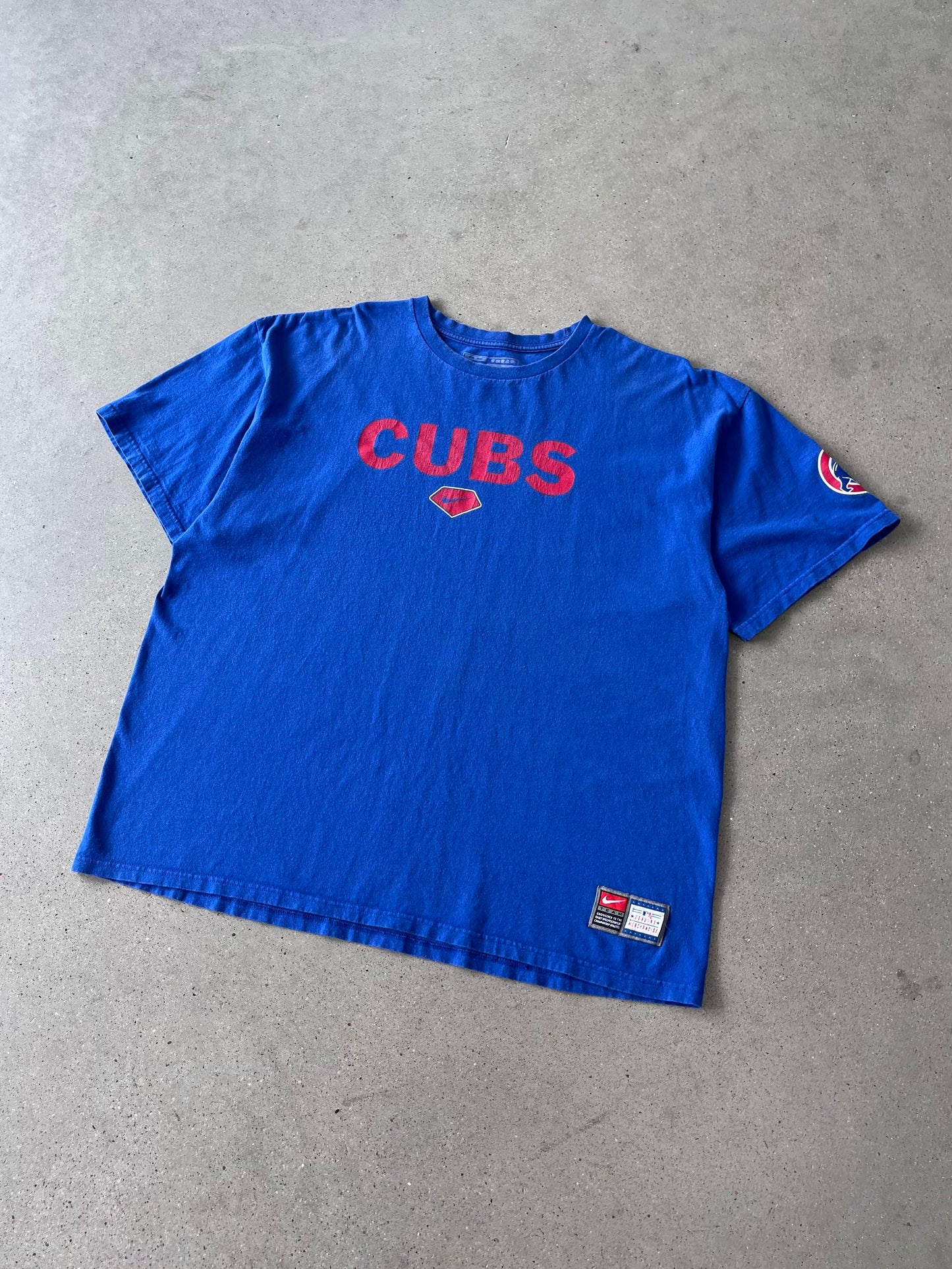 Vintage Nike Cubs Tee - XL