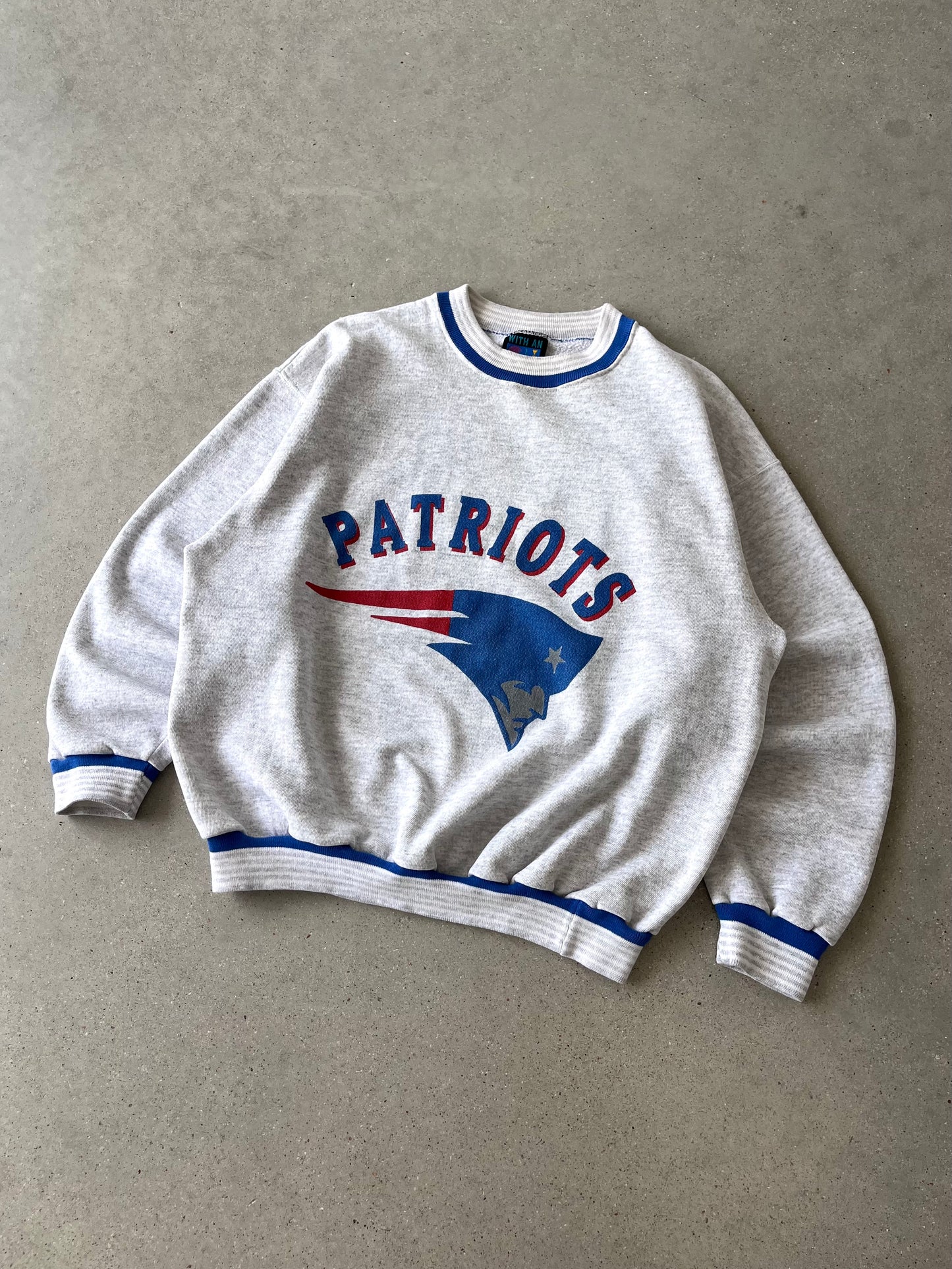 Vintage New England Patriots Crewneck - M