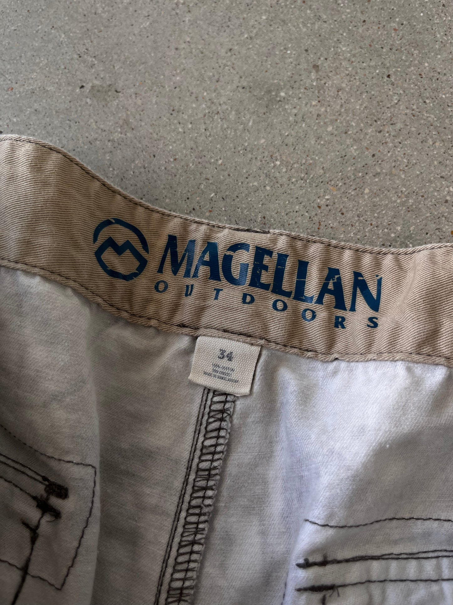 Vintage Magellan Realtree Cargo Shorts - 33