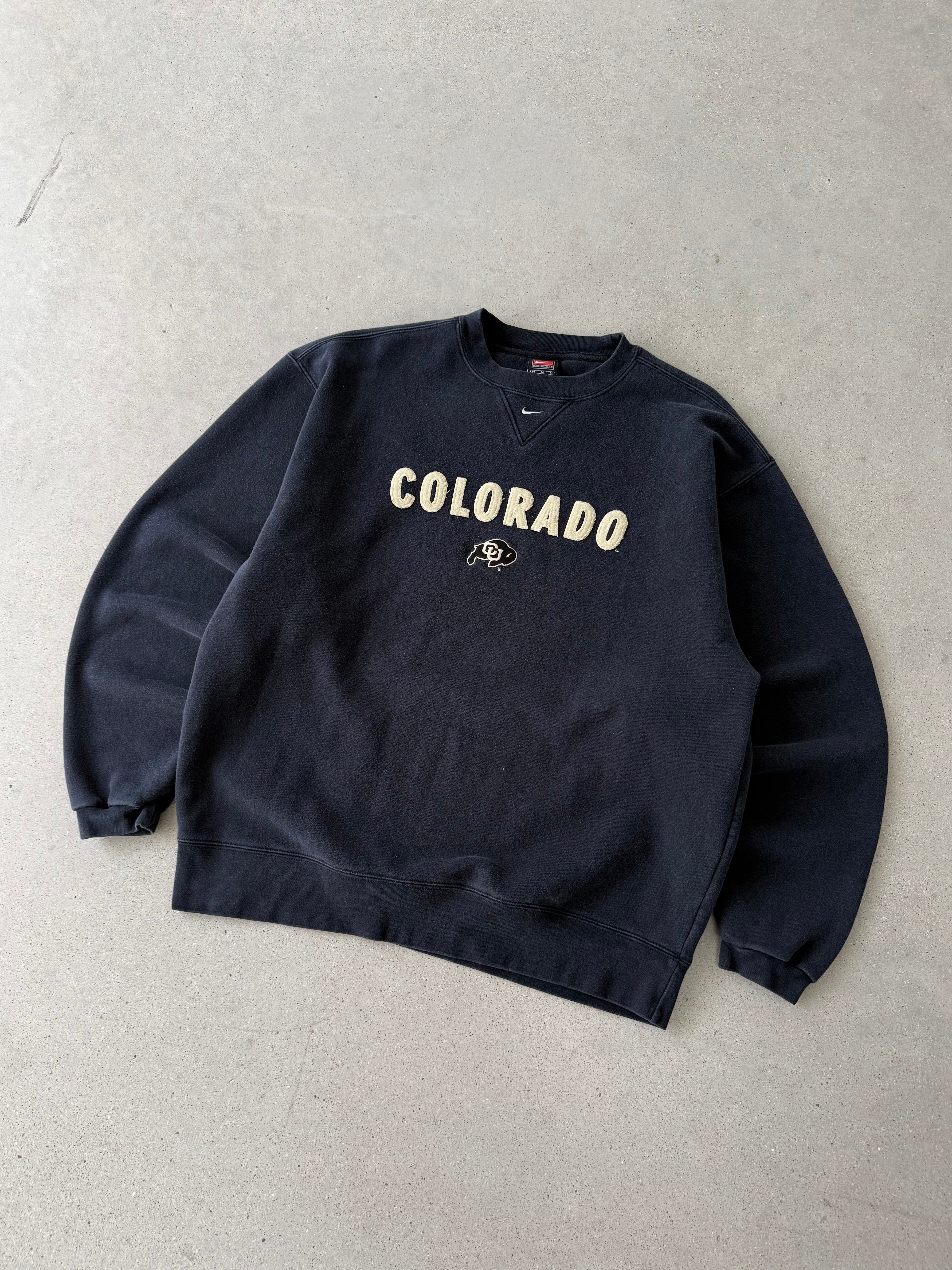 Vintage Nike TEAM Boulder Colorado Center Swoosh Crewneck  - M