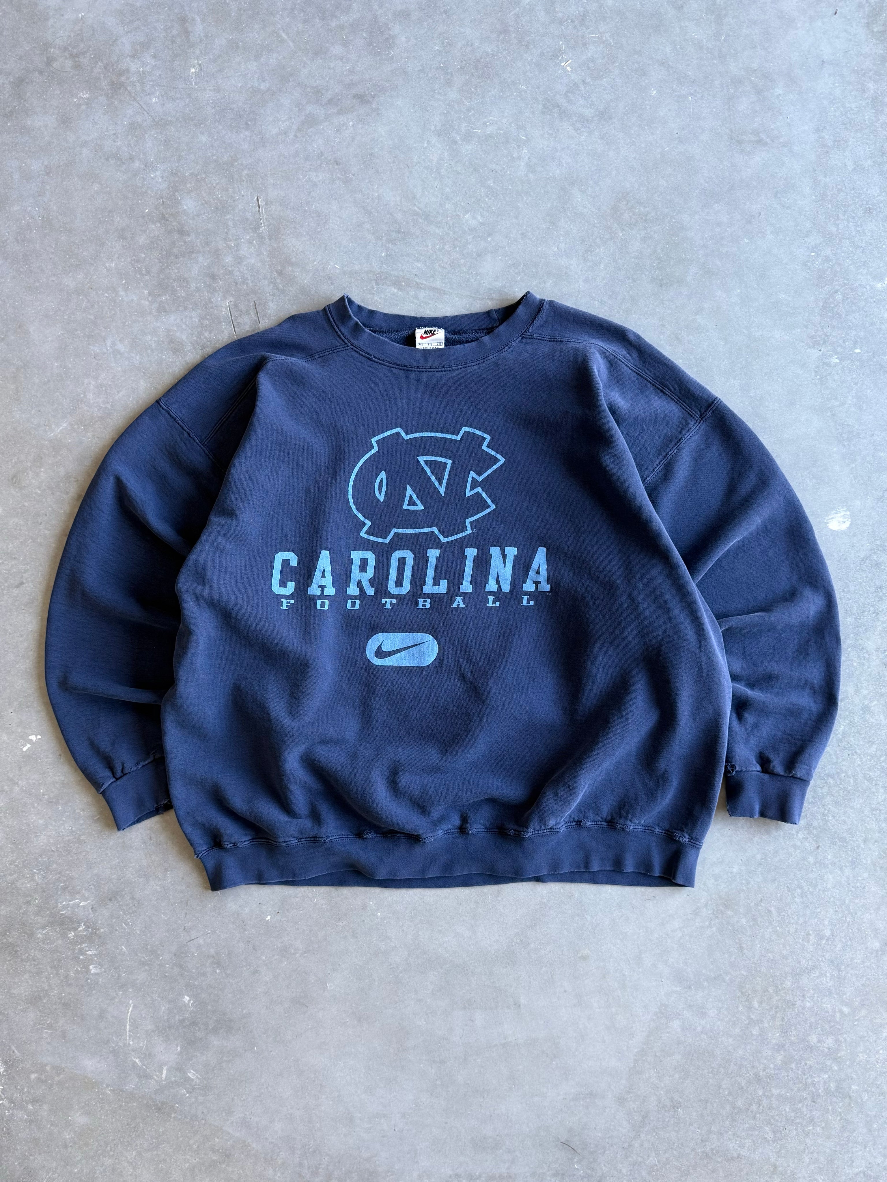 Vintage 1990s North Carolina Nike Team Football Sweatshirt (XXL)