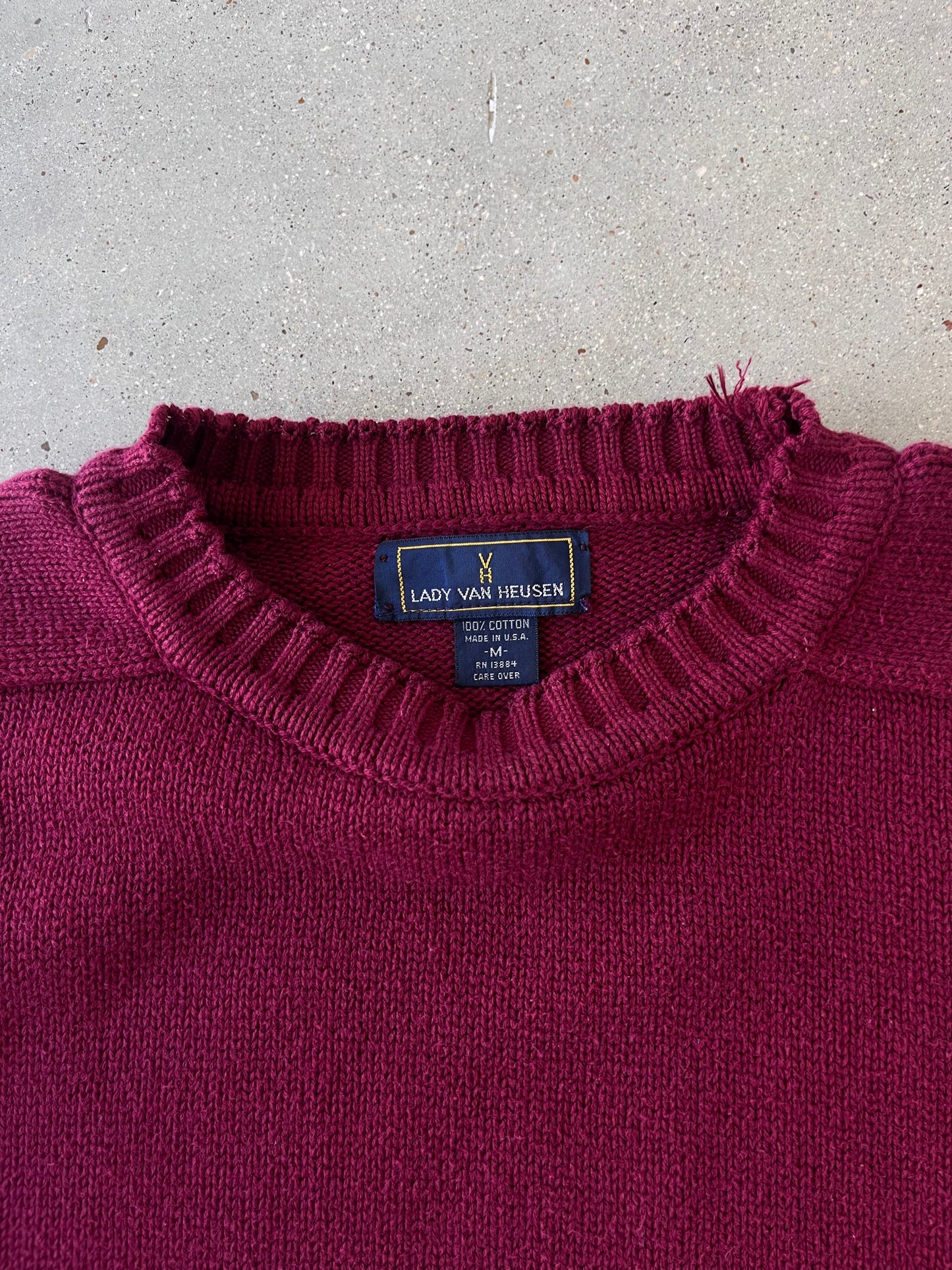 Vintage Lady Van Heusen Knitted Sweater - M