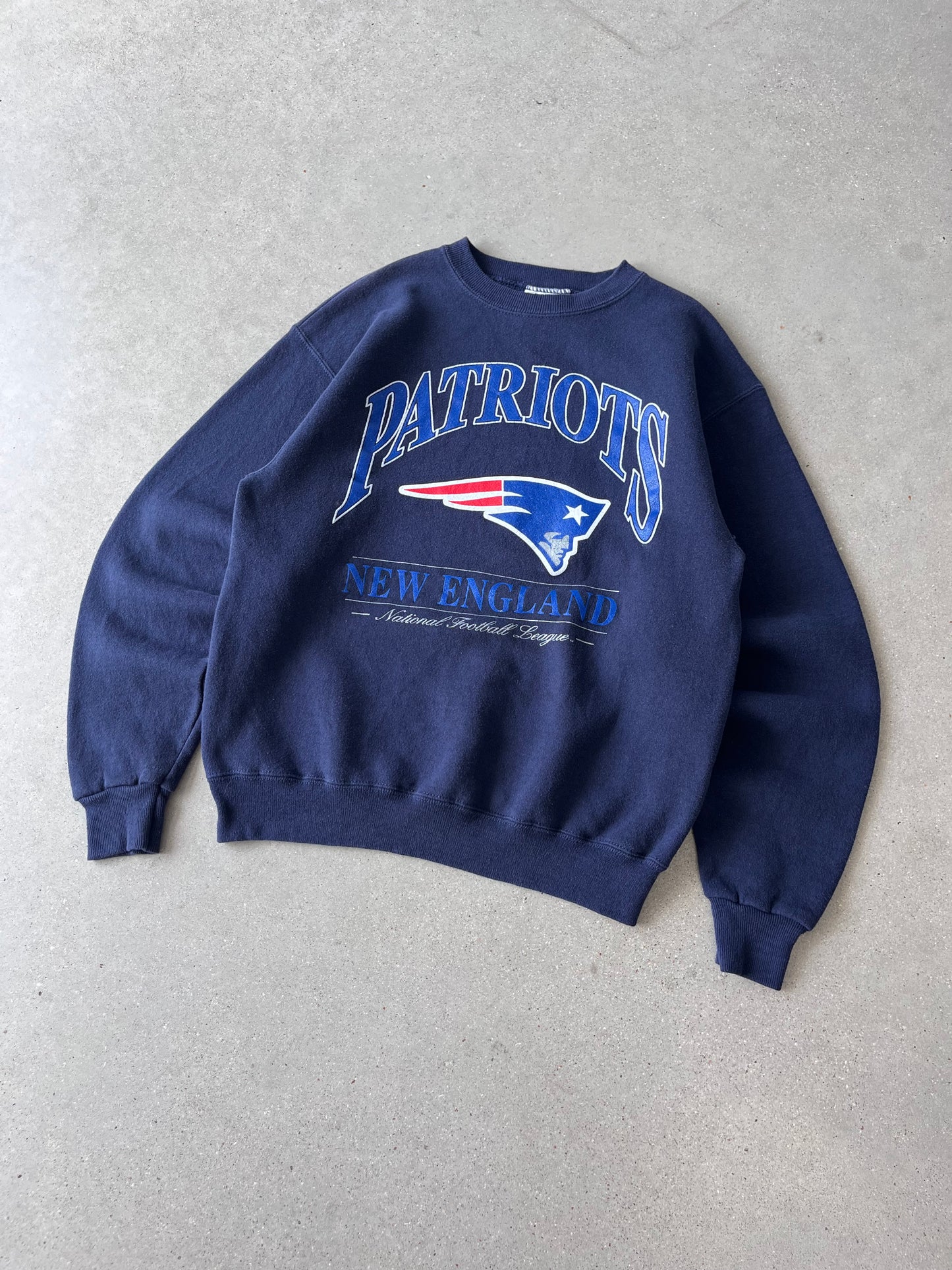 Vintage Patriots New England Lee Crewneck - L