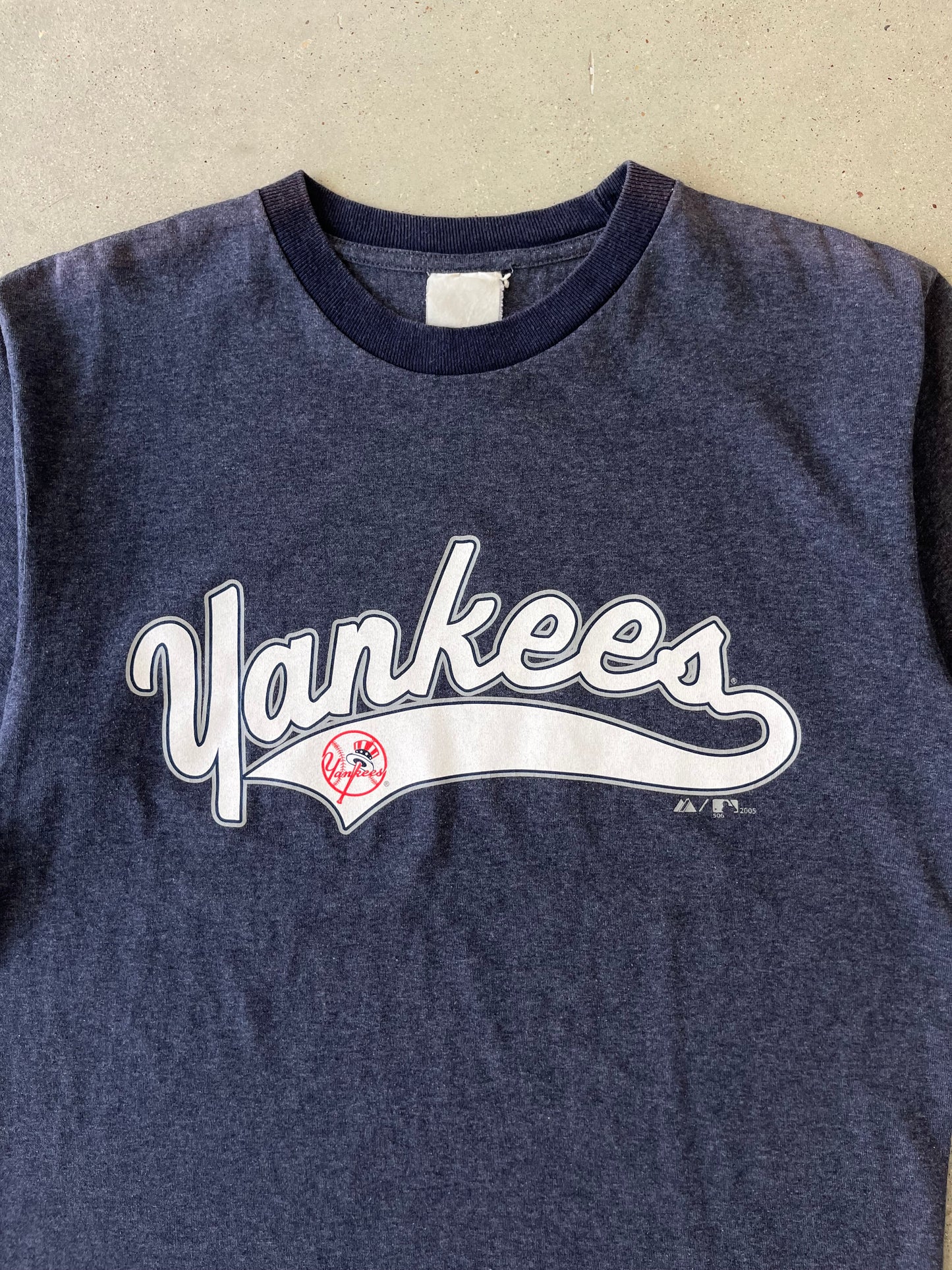 Vintage 2005 Yankees Ringer Tee - L