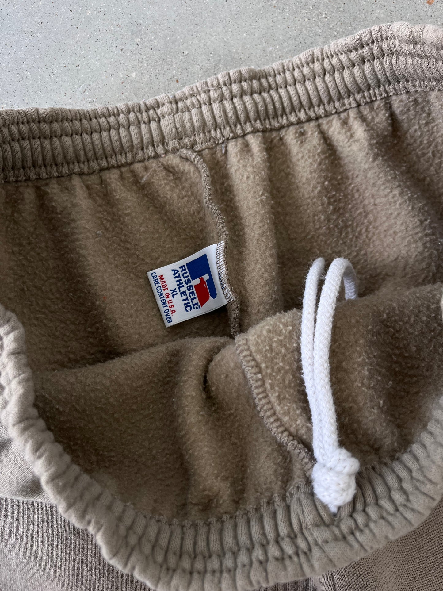 Vintage Russell Athletic Crème Sweatpants - XL