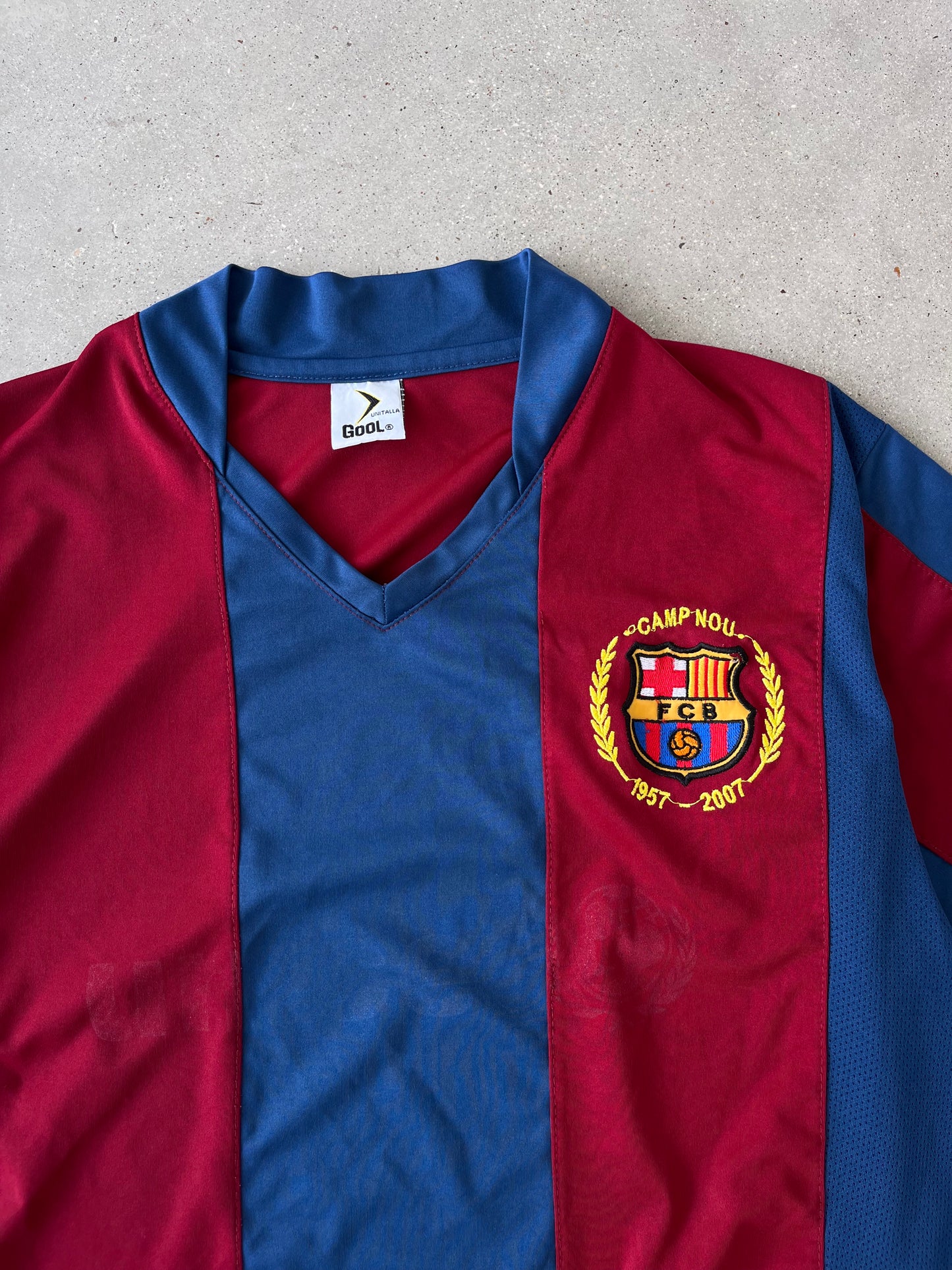 Vintage 2007 Barcelona Jersey - L