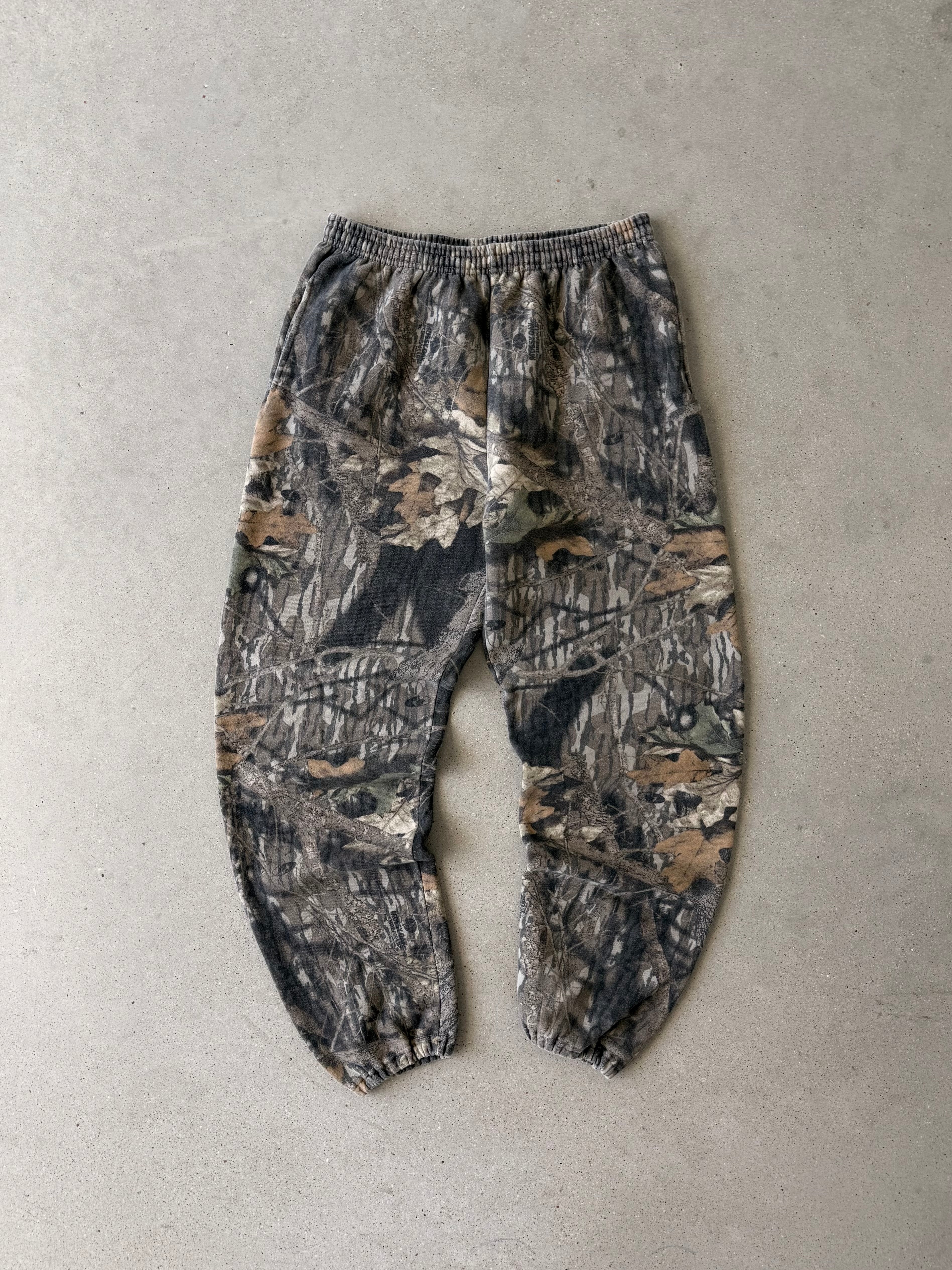 Vintage Jerzees Realtree Camo Sweats - L