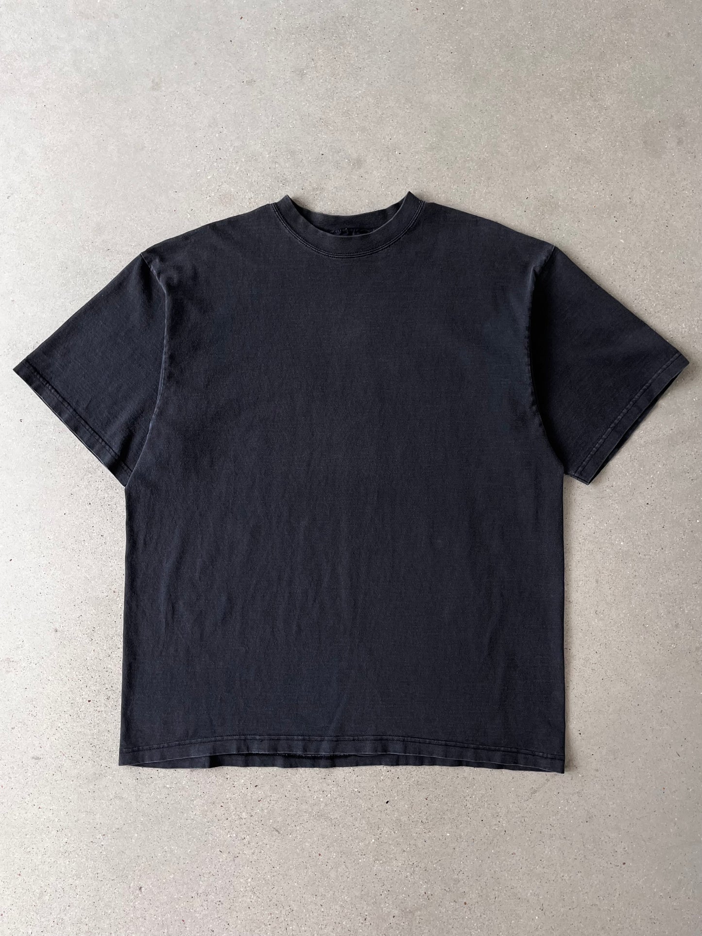 Vintage 90s Blank Faded Tee - XL