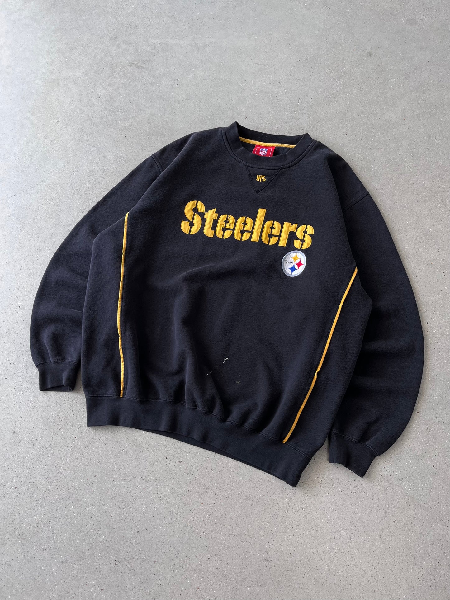 Vintage NFL Steelers Sweatshirt - L