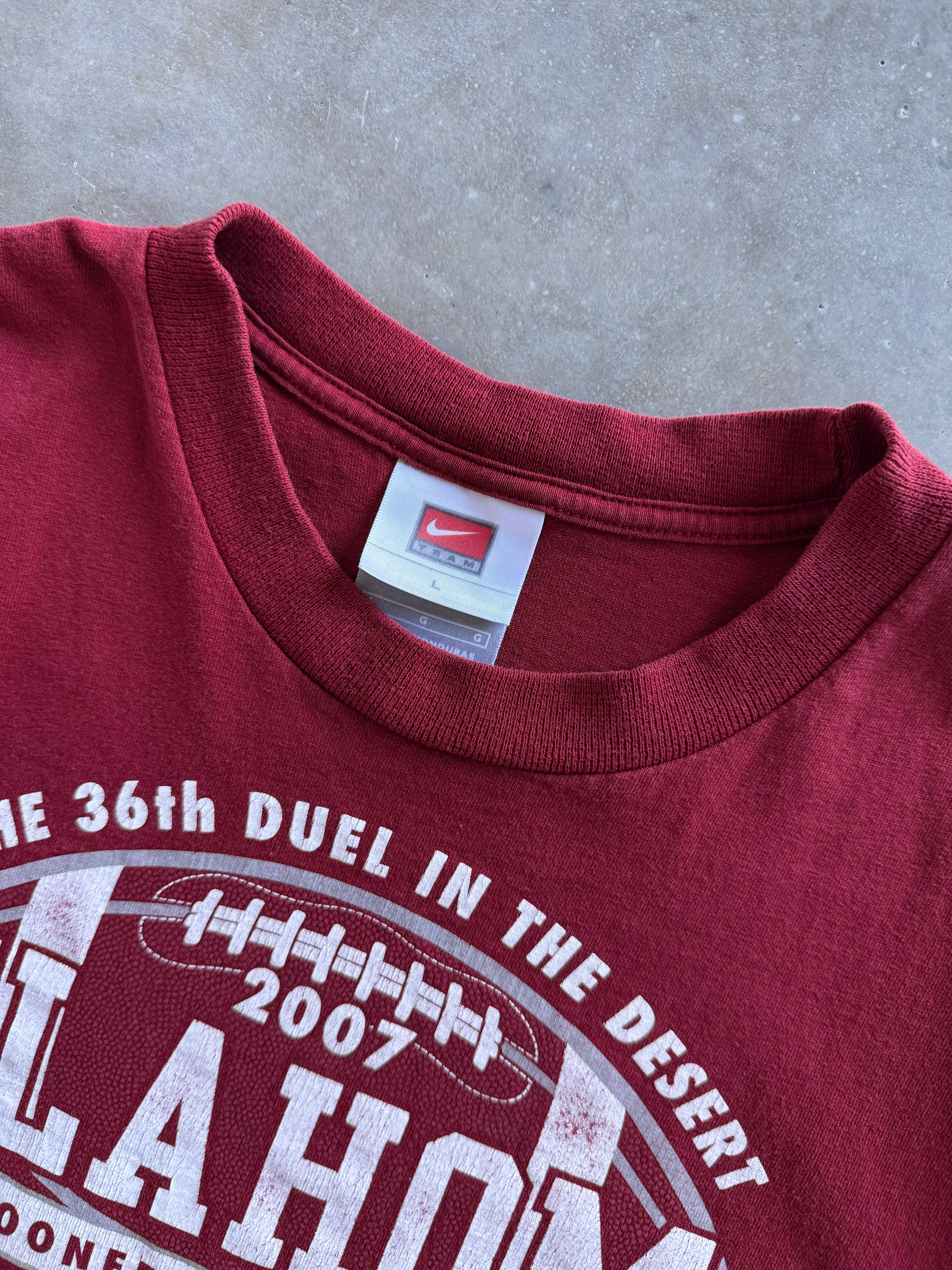 Vintage 2007 Oklahoma Sooners Football Nike T-shirt (L)