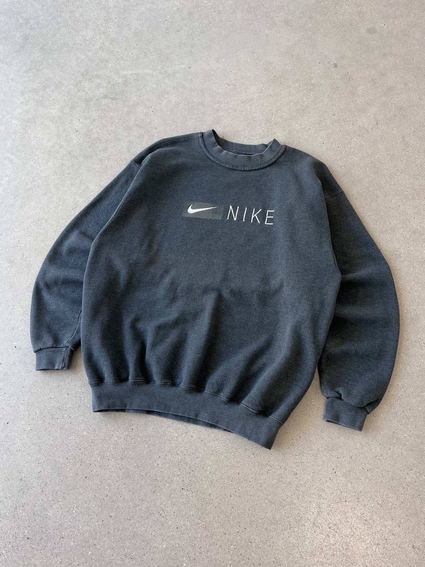 Vintage Nike Spell-out Charcoal Crewneck - M