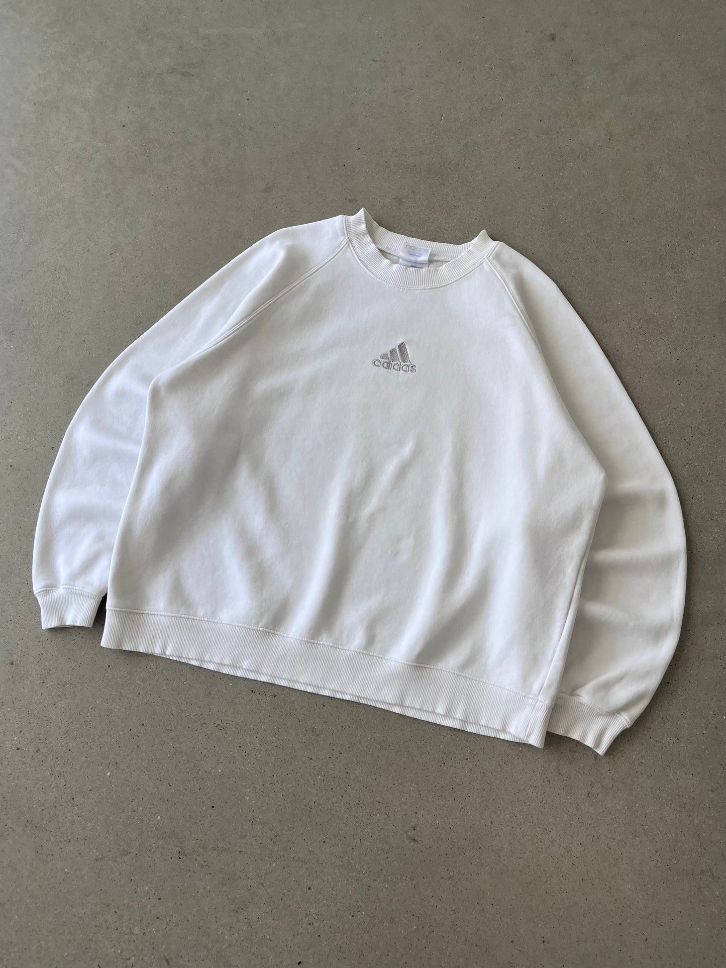 Vintage Adidas Center Logo Boxy Sweatshirt - XL