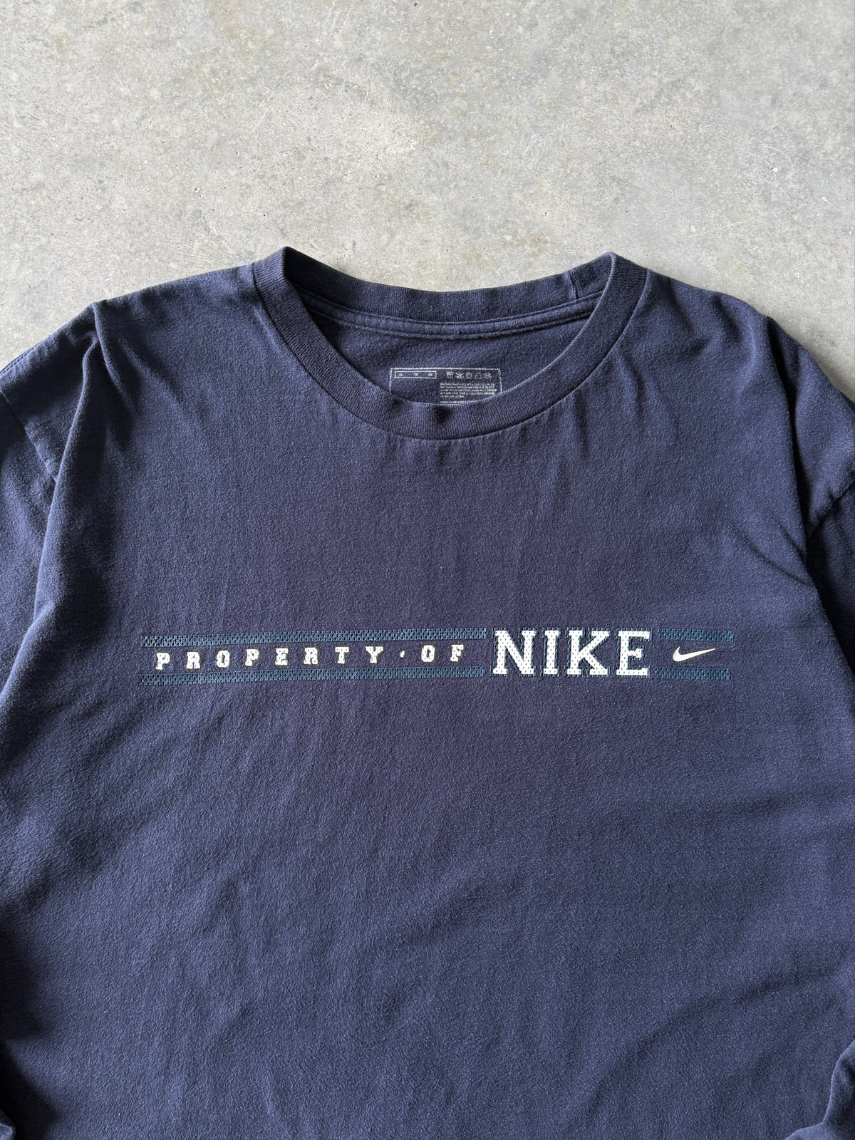 Vintage 2000s Nike Long Sleeve T-shirt (XL)