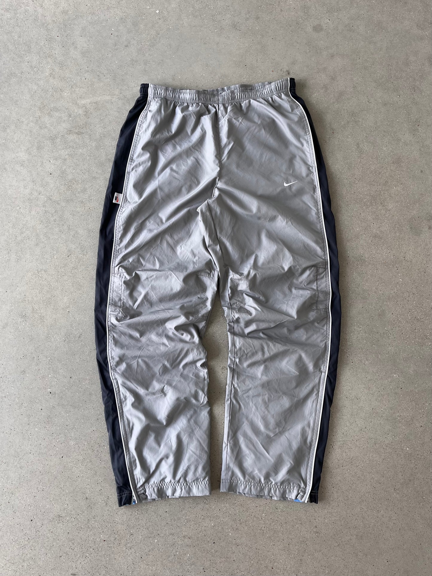 Vintage Nike Mini Swoosh Gray Track Pants - M