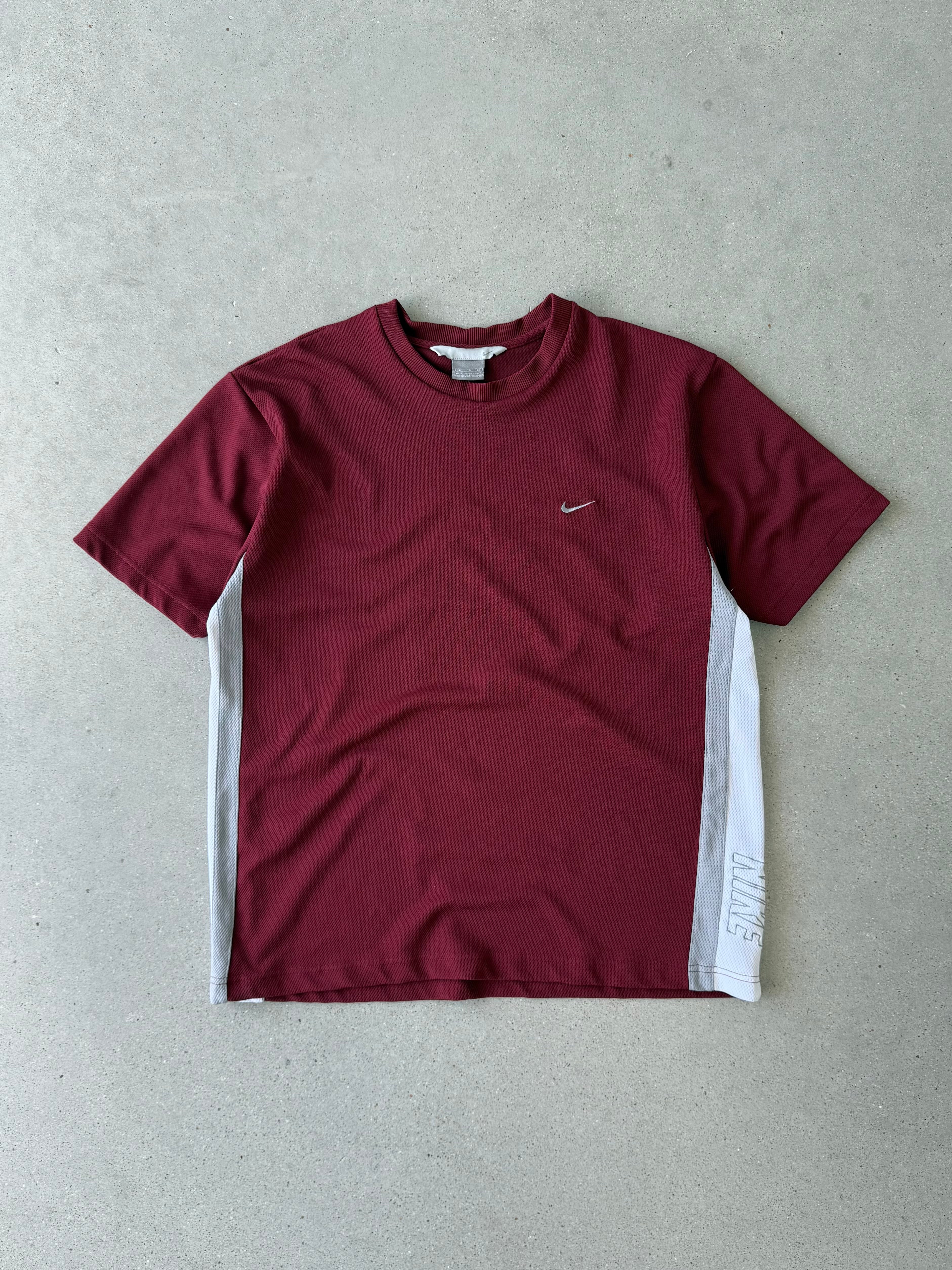 Vintage 2000s Nike Mini Swoosh Gym Tee - L
