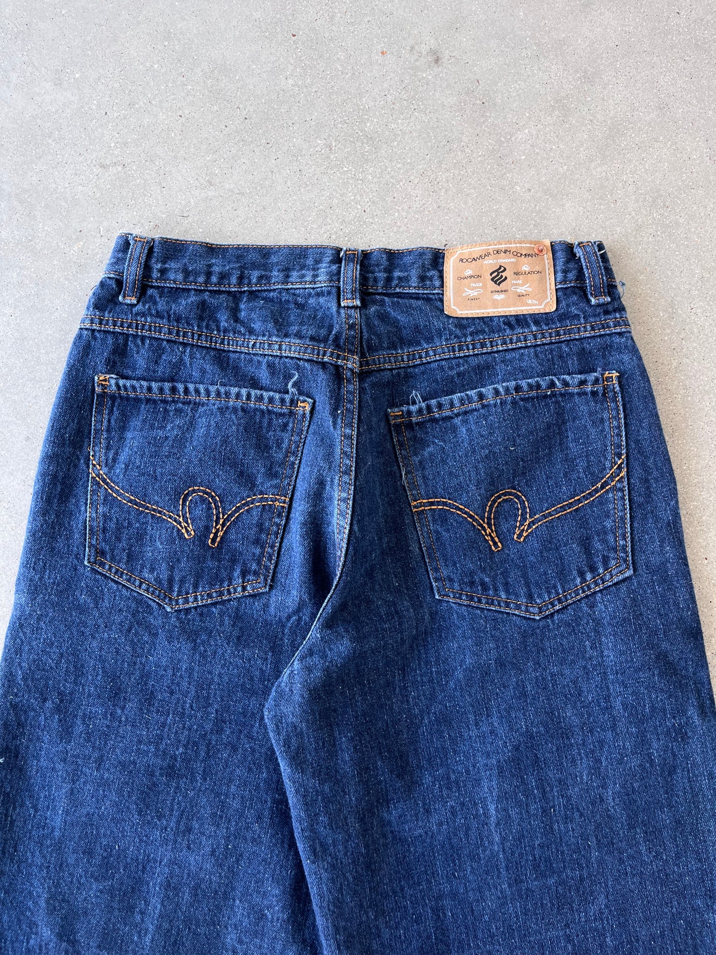 Vintage Y2K Rocawear Baggy Denim Jorts - 29