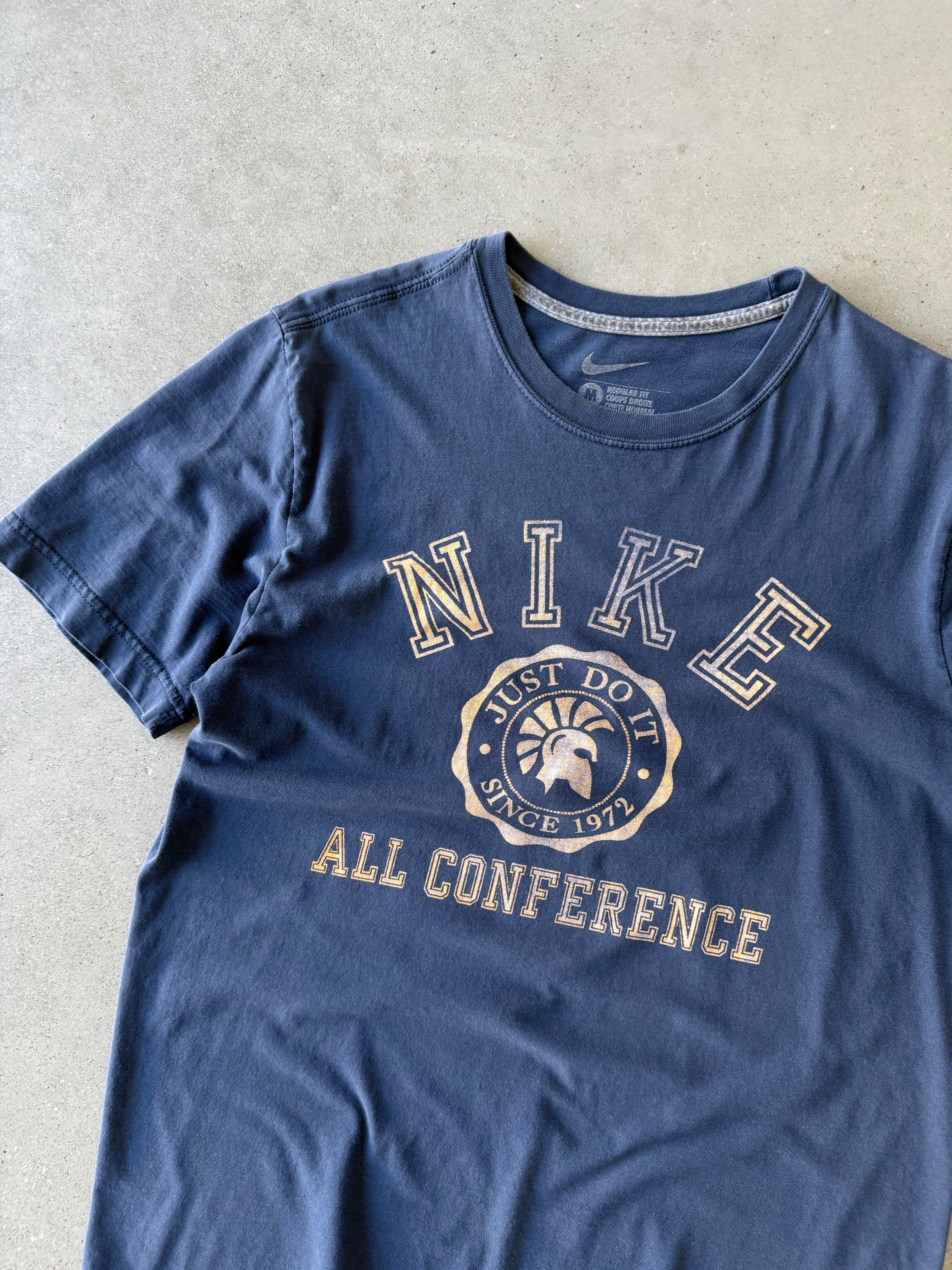 Vintage Nike All Conference Tee - M