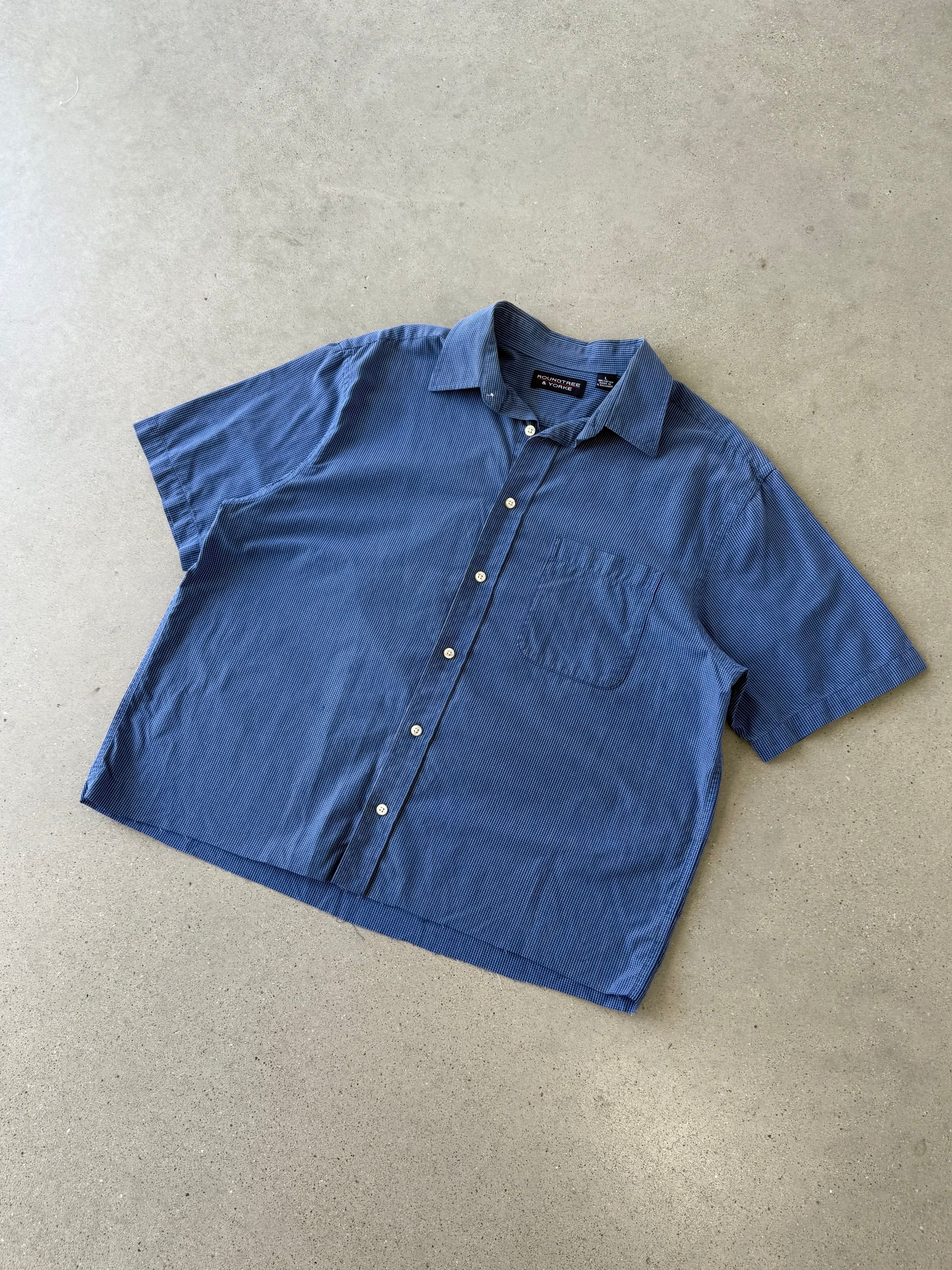 Vintage Roundtree & Yorke Blue Boxy Button-up Shirt - L