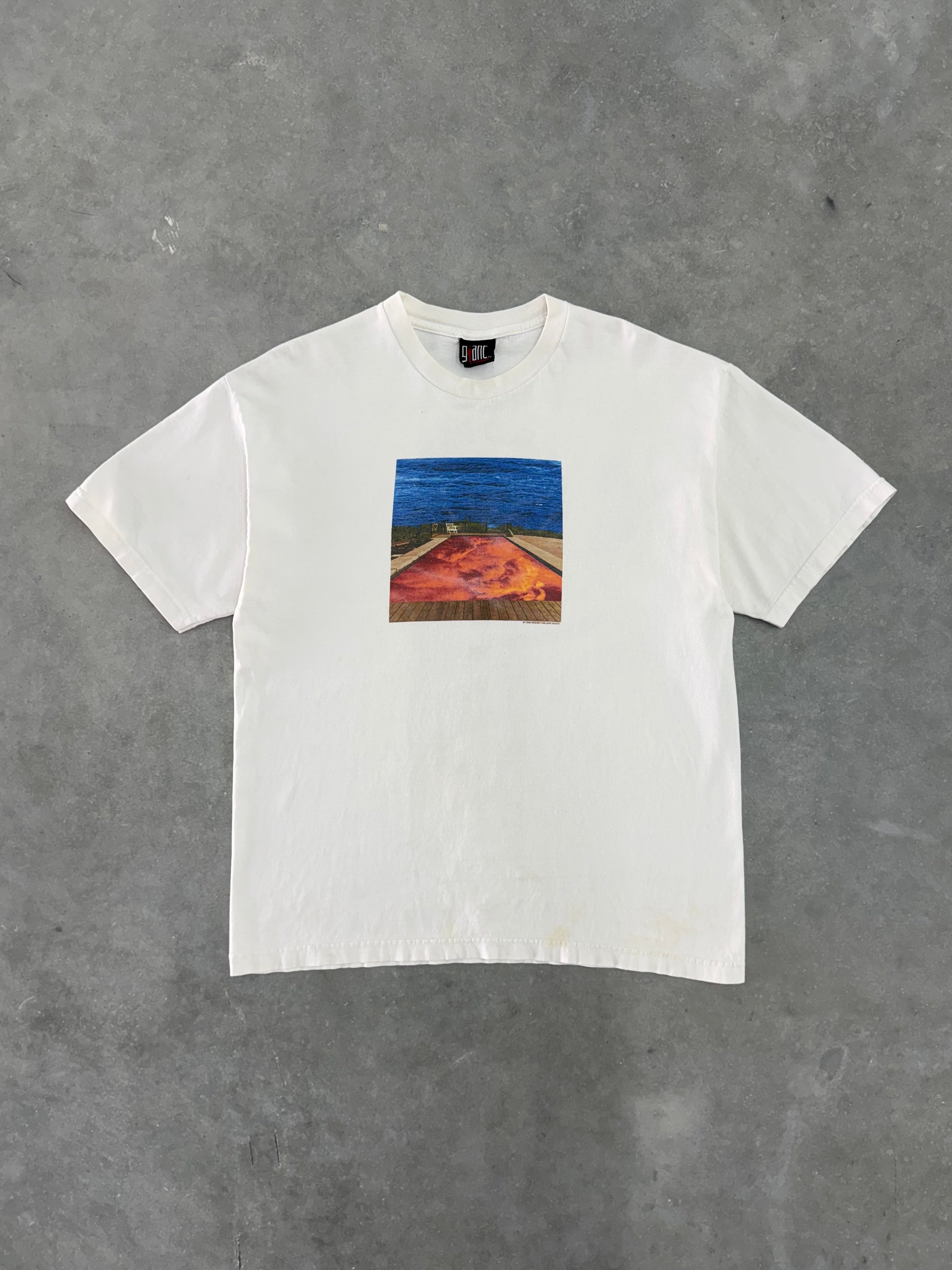 Vintage 1999 Red Hot Chilli Peppers 'Californication' Album Tee - XL