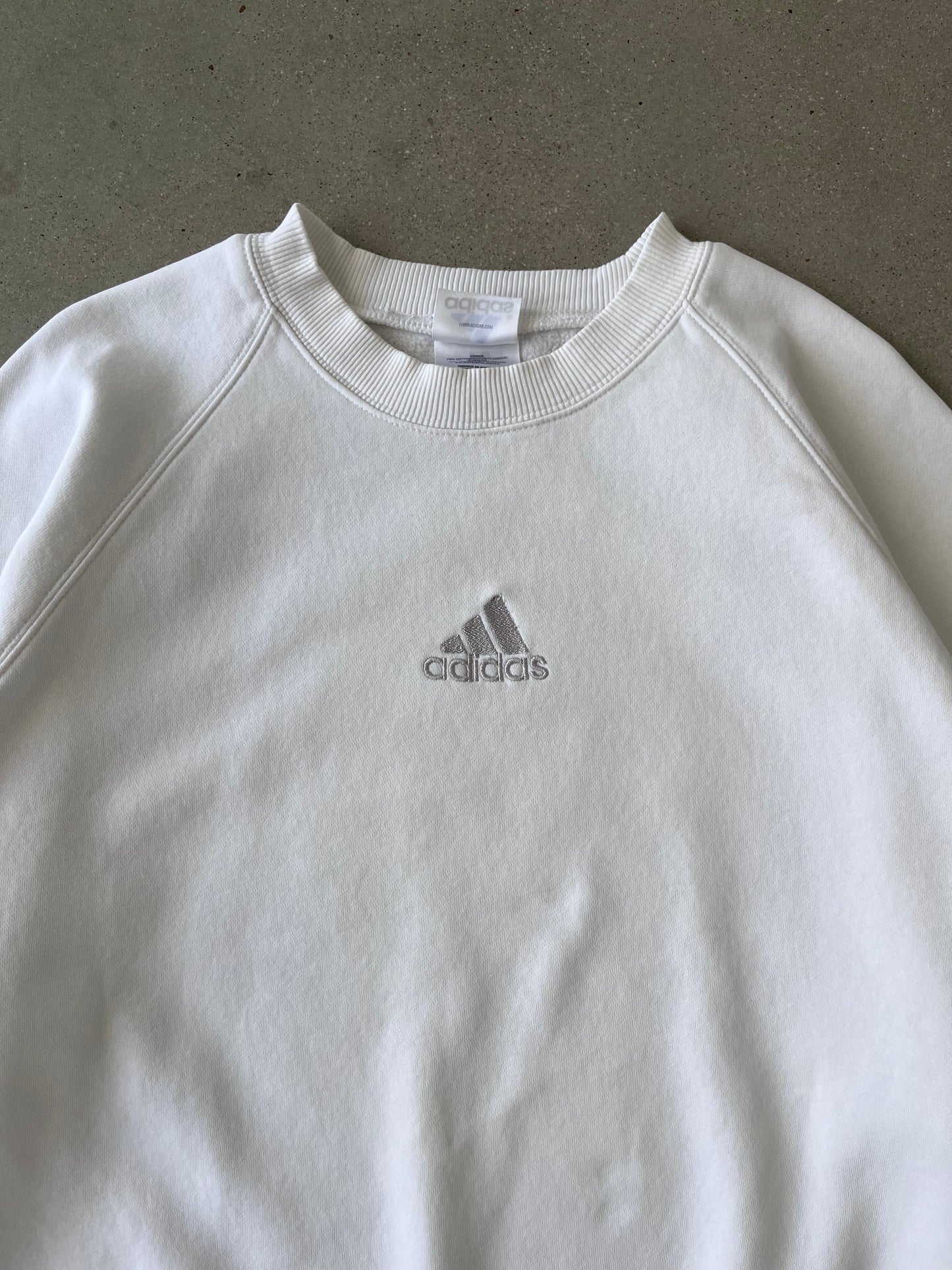 Vintage Adidas Center Logo Boxy Sweatshirt - XL