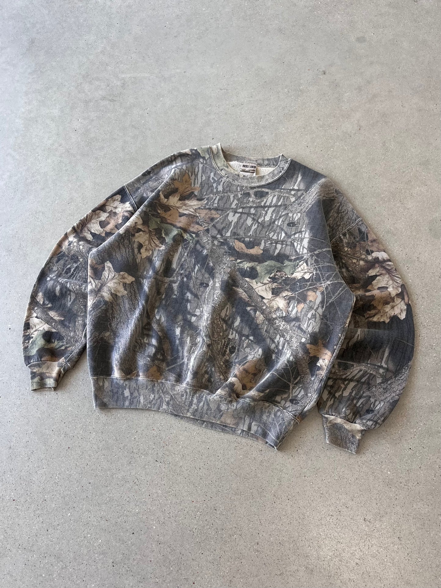 Vintage Jerzees Faded Realtree Crewneck - XL