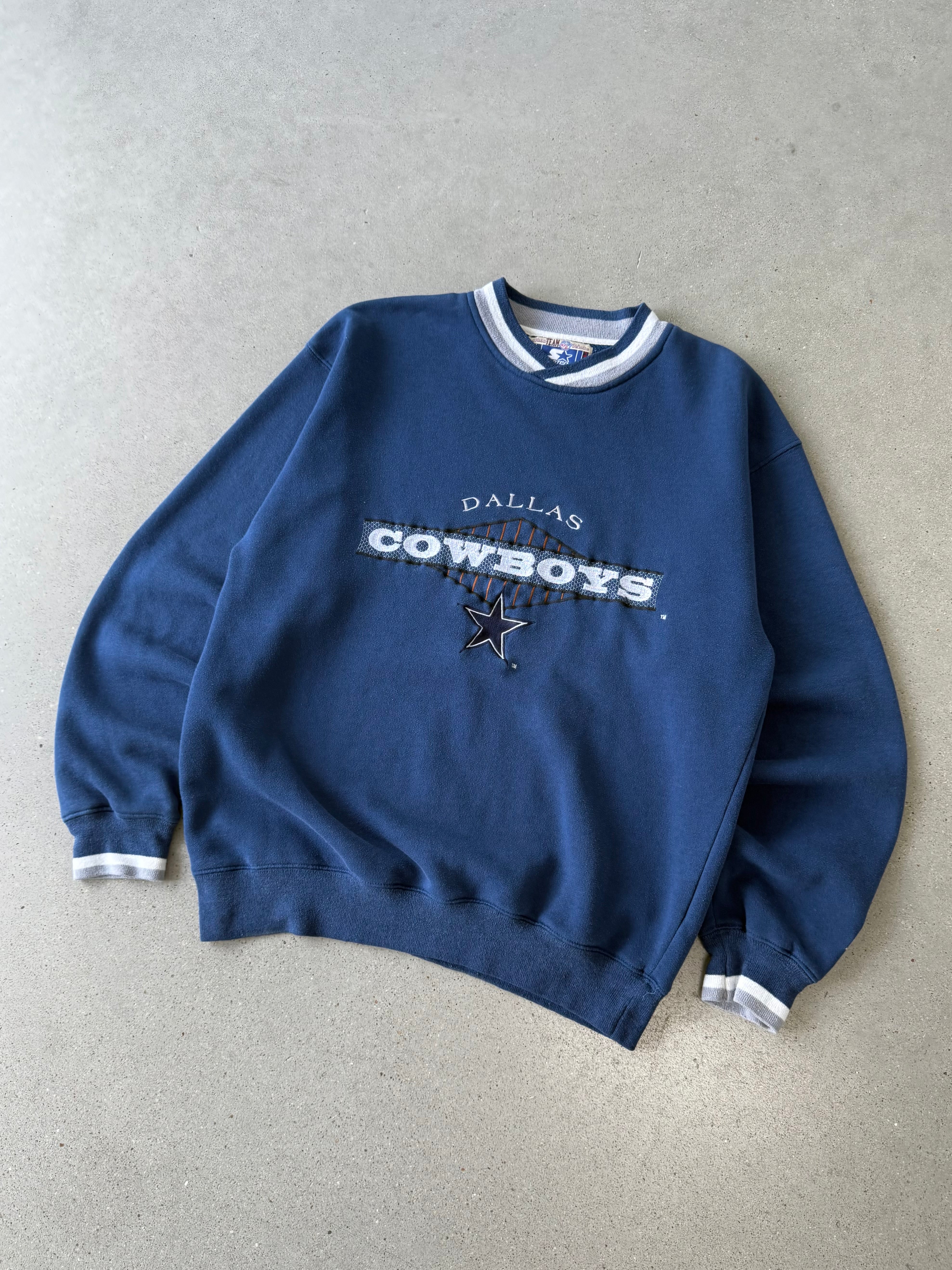 Vintage Dallas Cowboys Embroidered Crewneck - M
