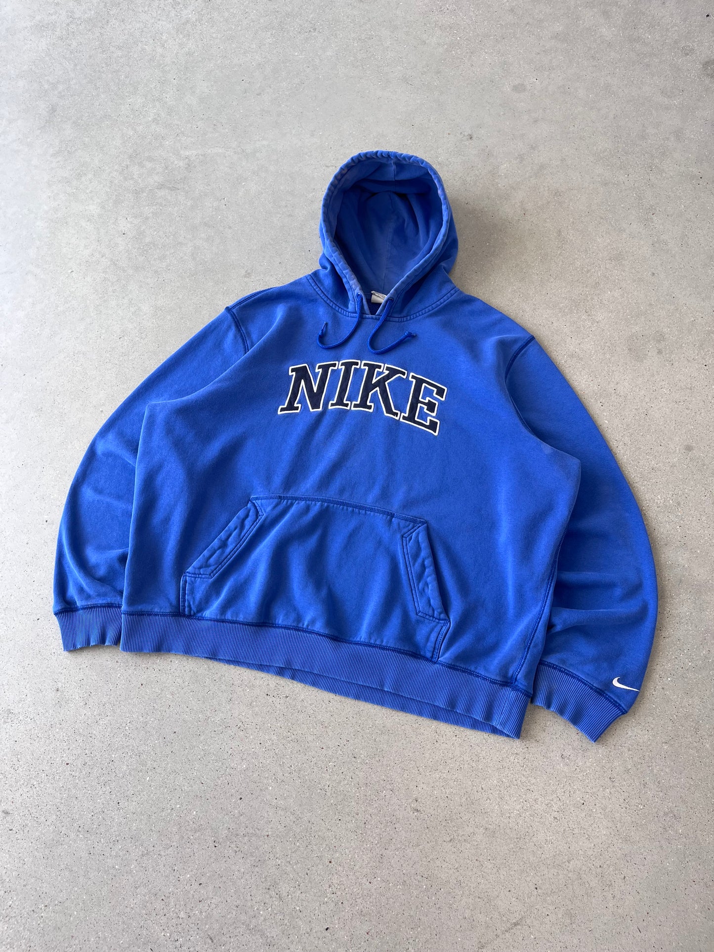 Vintage NIKE Spell-out Hoodie - XXL