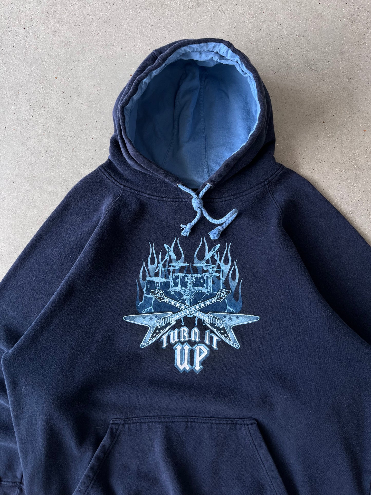 Vintage Y2K 'Turn it up' Top Heavy Hoodie - L