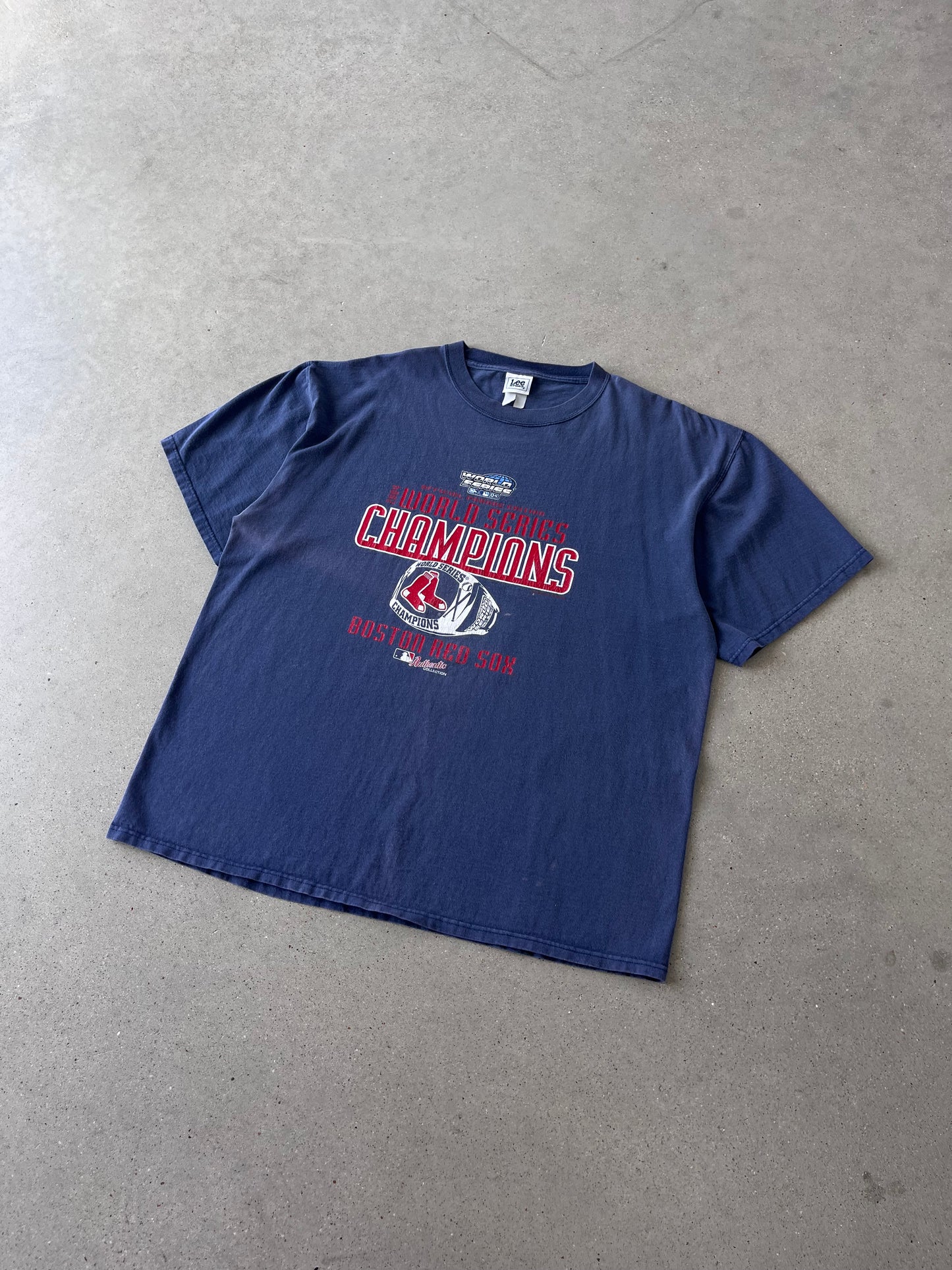 Vintage 2004 Boston Red Sox Champions Tee - XL