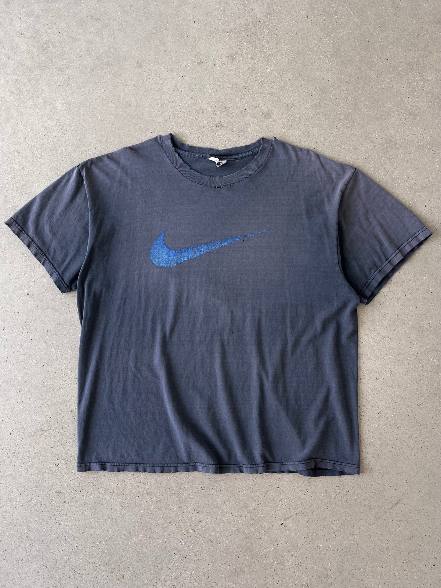 Vintage 90s Nike Distressed Big Swoosh Tee - L