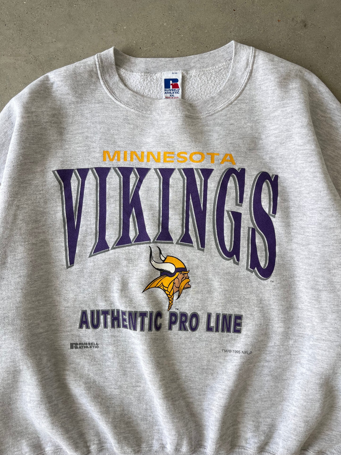 Vintage 1995 Minnesota Vikings Russell Athletic Crewneck - XXL