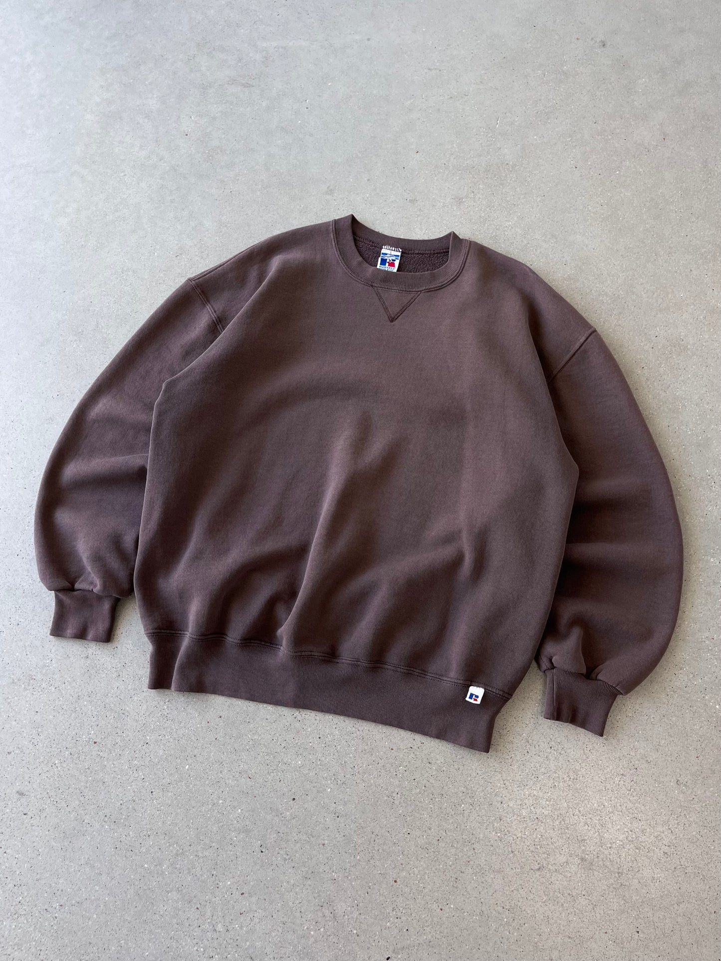 Vintage Russell Athletic Brown Crewneck - XL